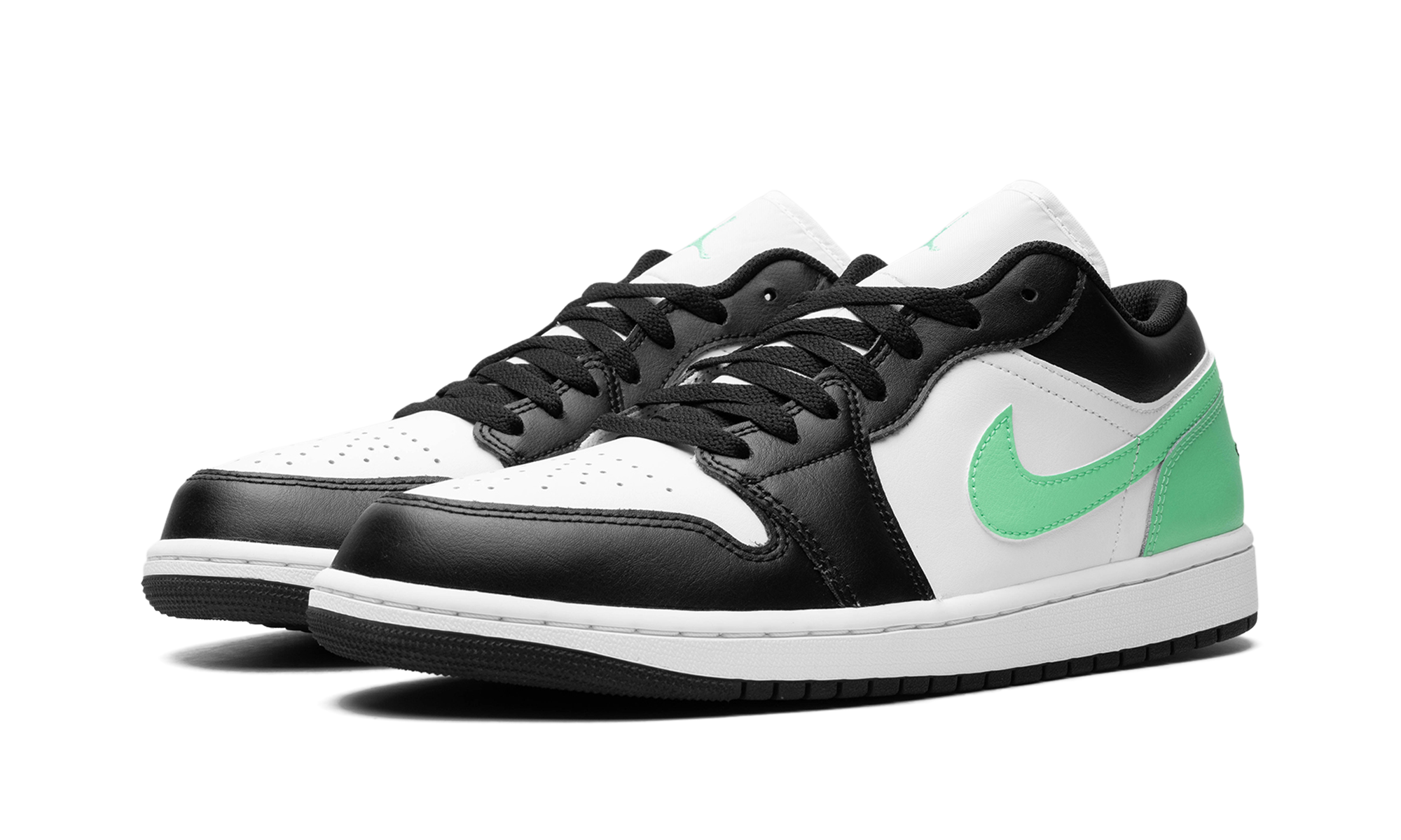 jordan 1 low green glow+553558-131+diagnol left view