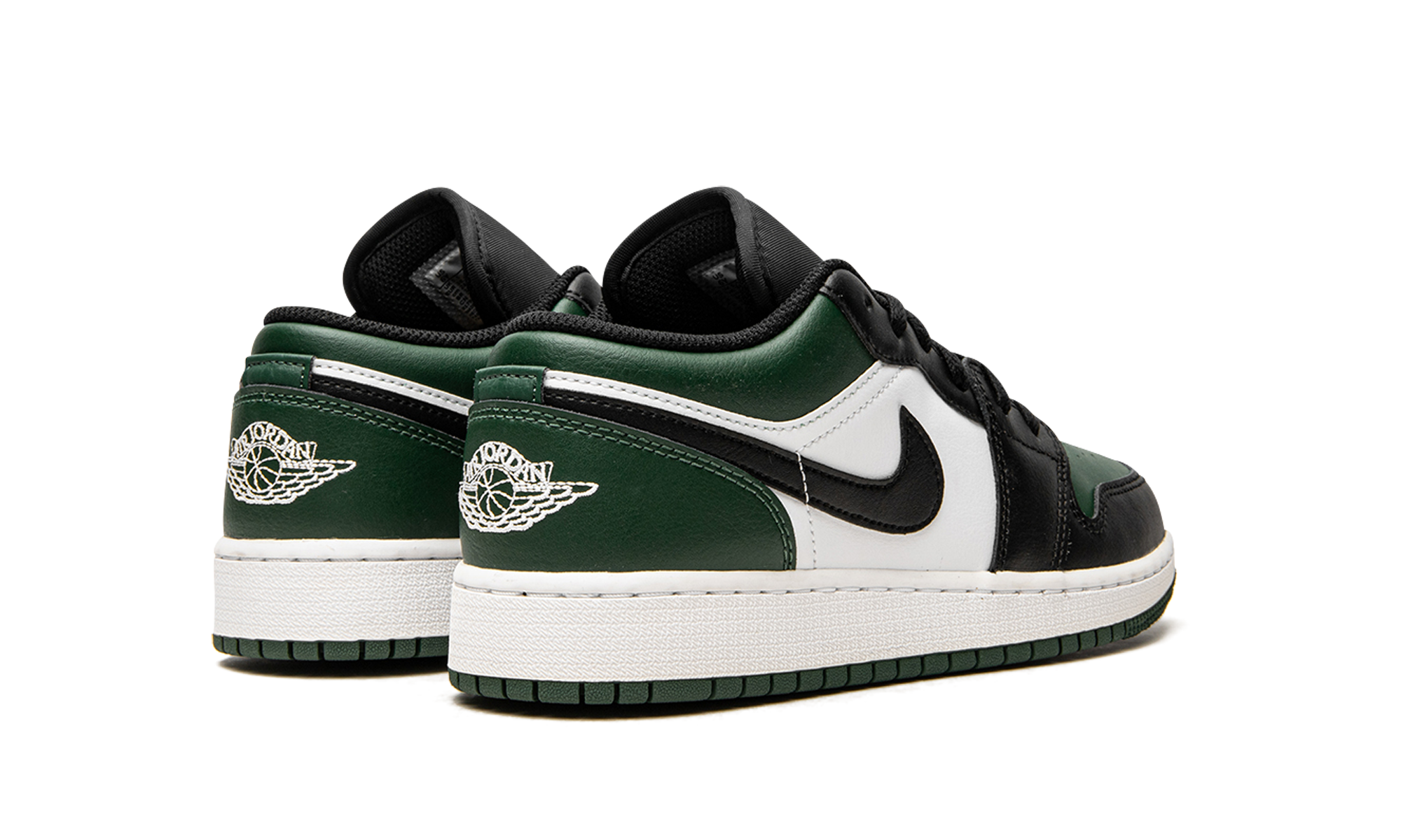 jordan 1 low green toe gs+553560-371+diagnol right behind view