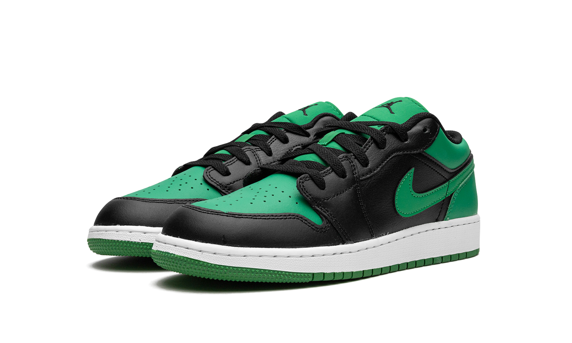jordan 1 low lucky green gs+553560-065+diagnol left view