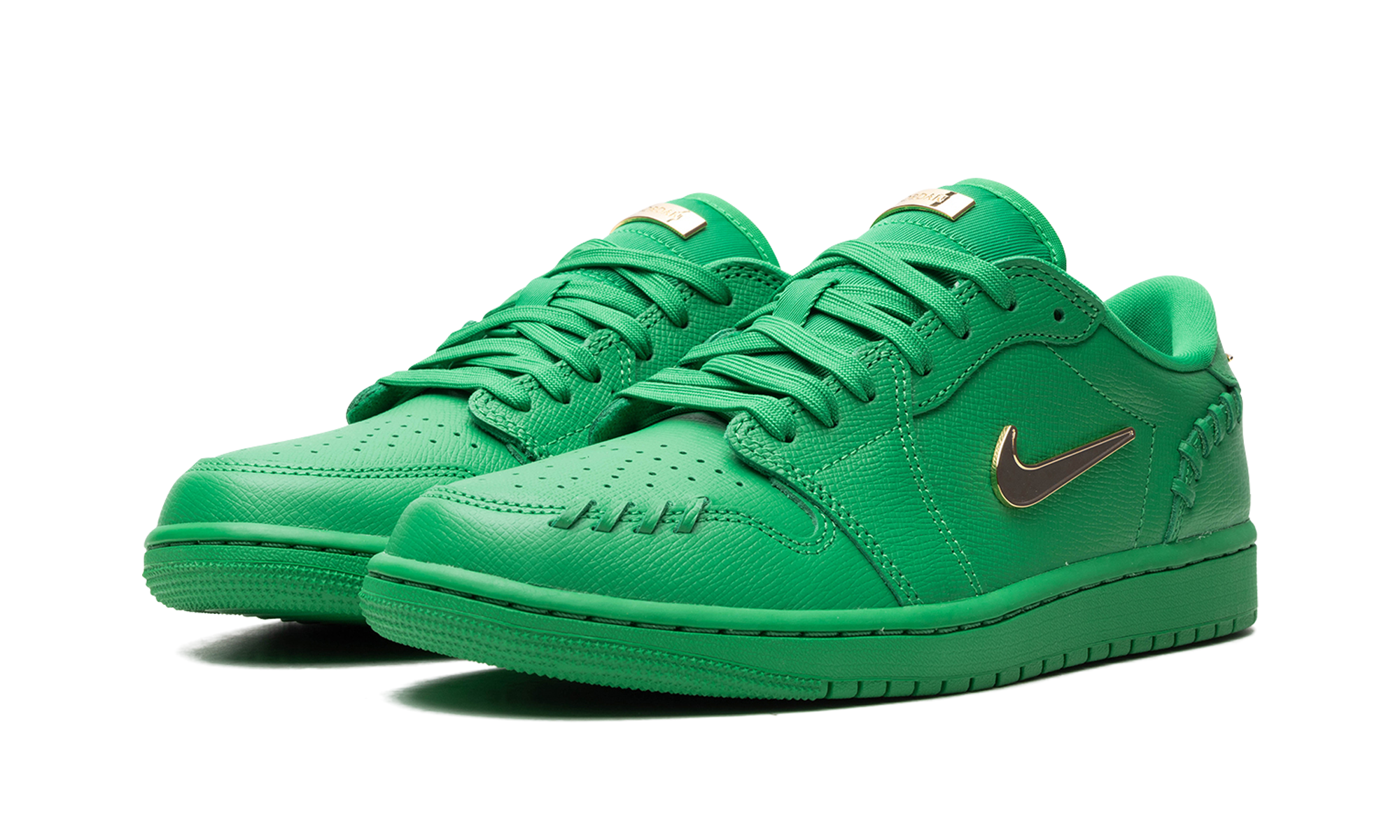 jordan 1 low method of make lucky green women s+FN5032-300+diagnol left view