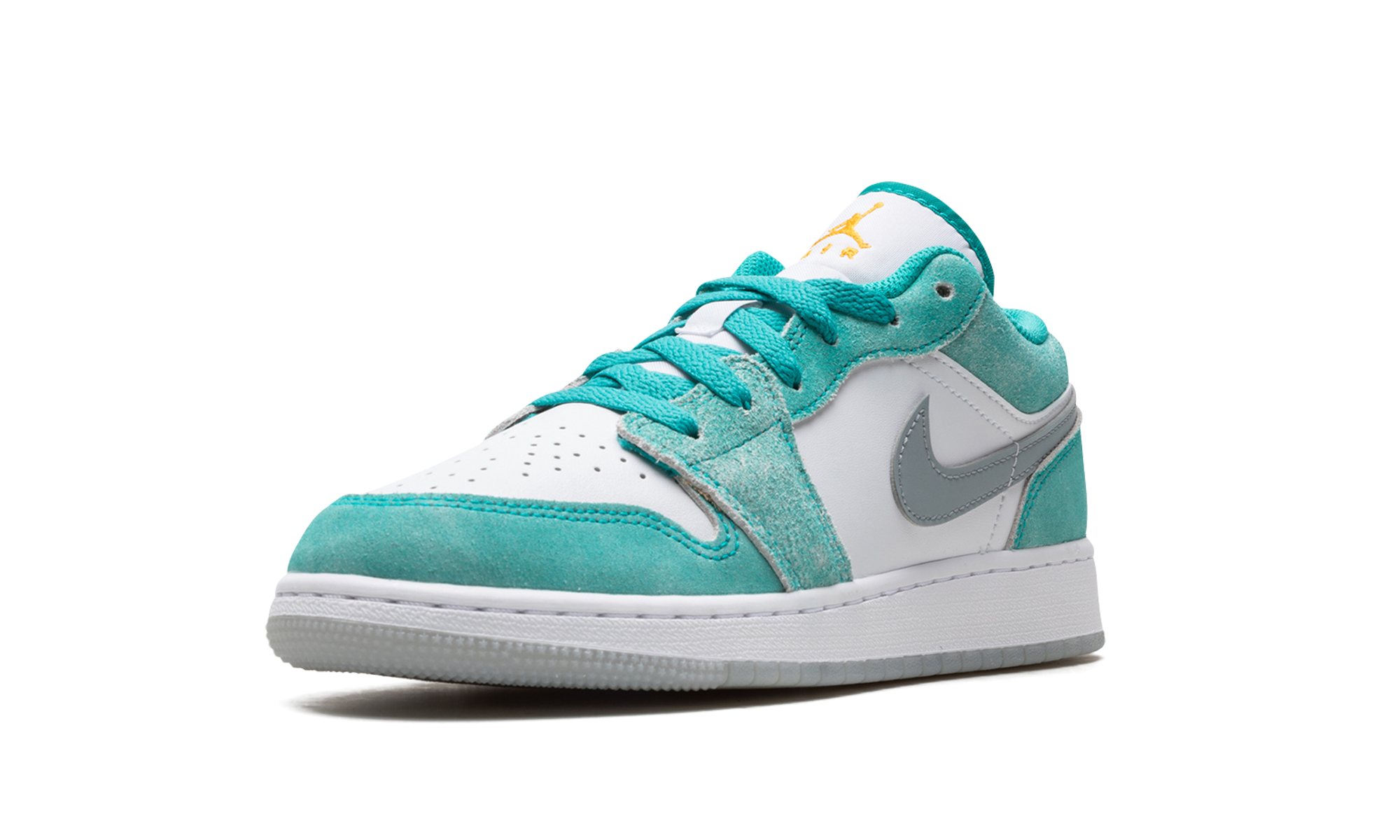 jordan 1 low new emerald gs+DO8244-301+left diagnol single view