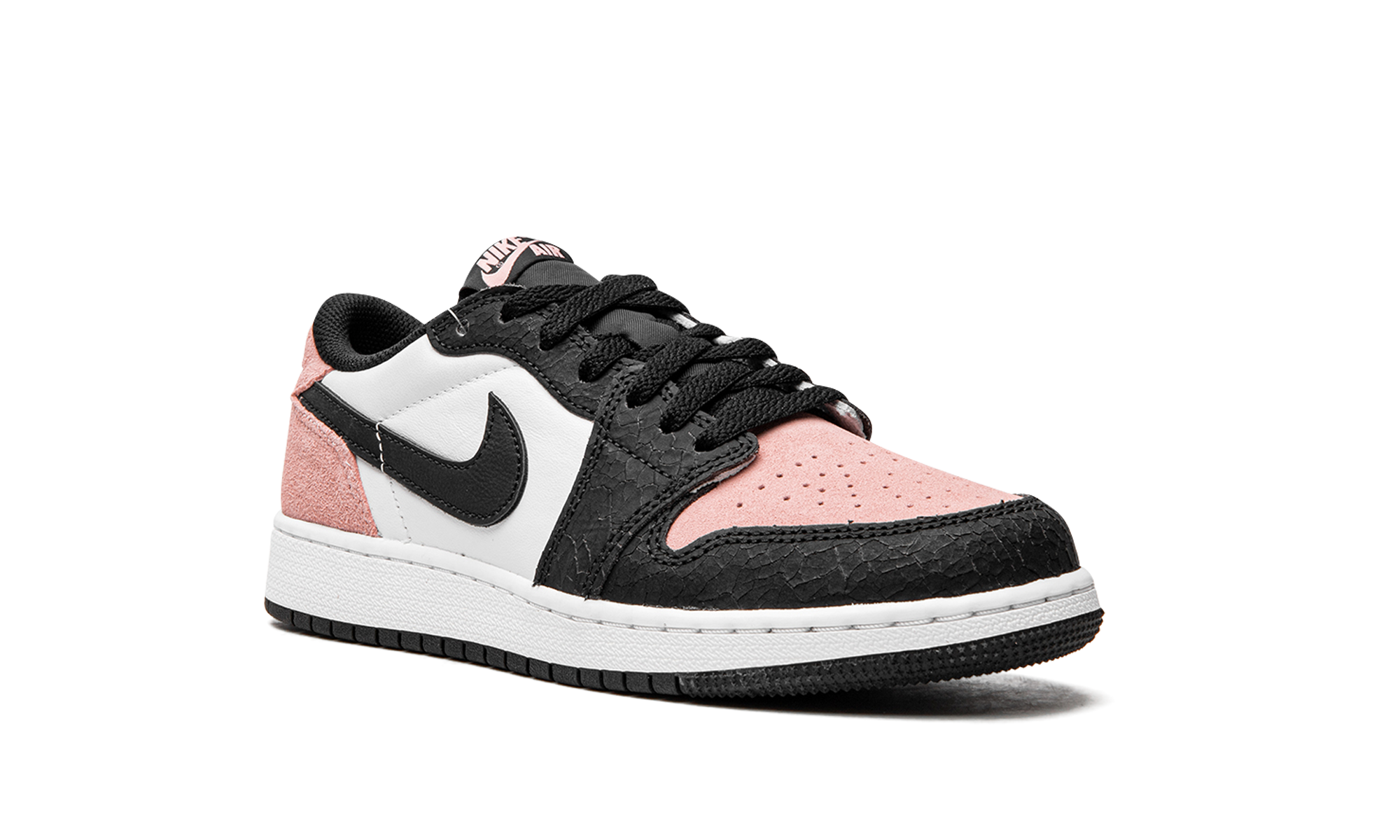 jordan 1 low og bleached coral gs+CZ0858-061+diagnol right view