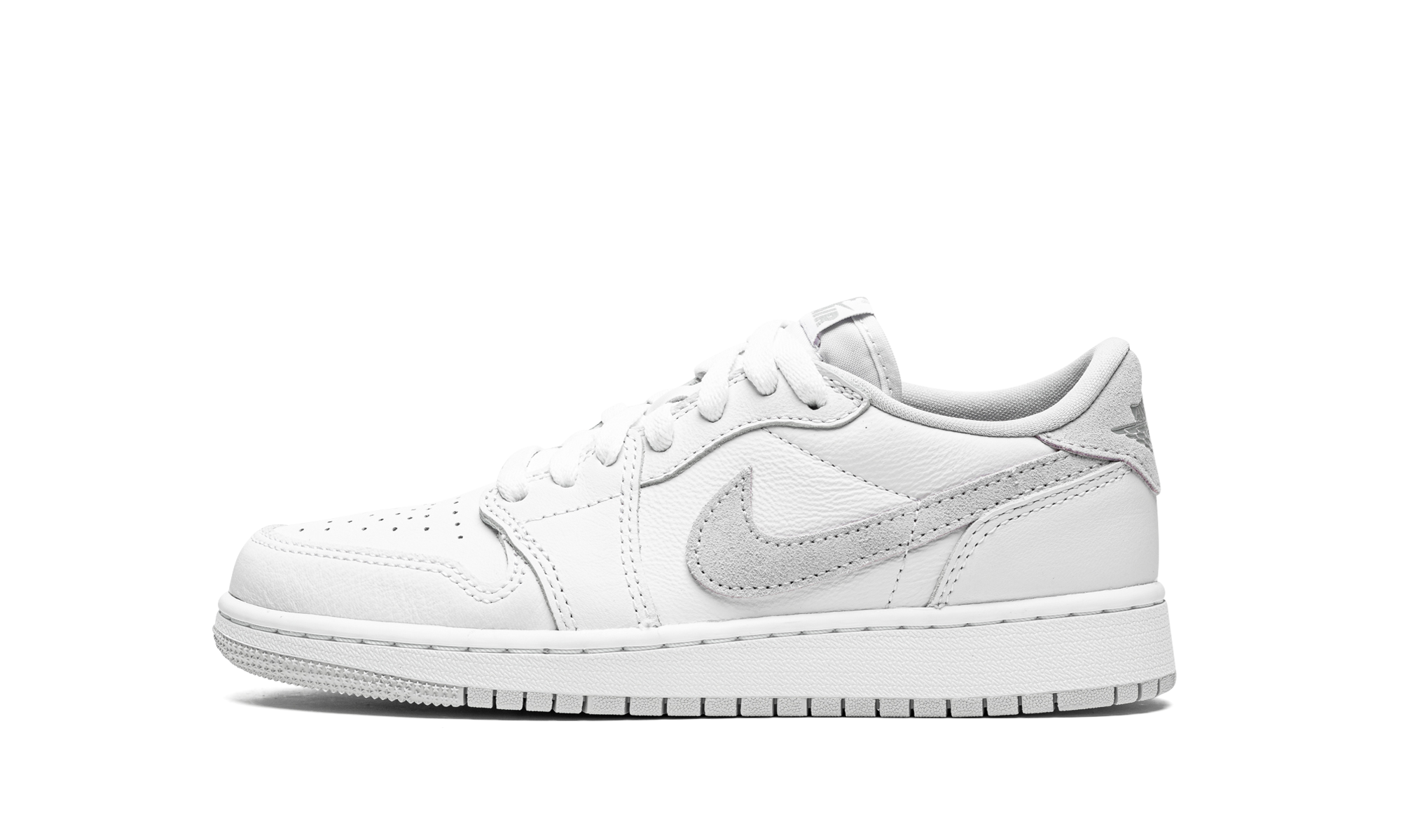 jordan 1 low og neutral grey 2021 gs+CZ0858-100+diagnol right view 1