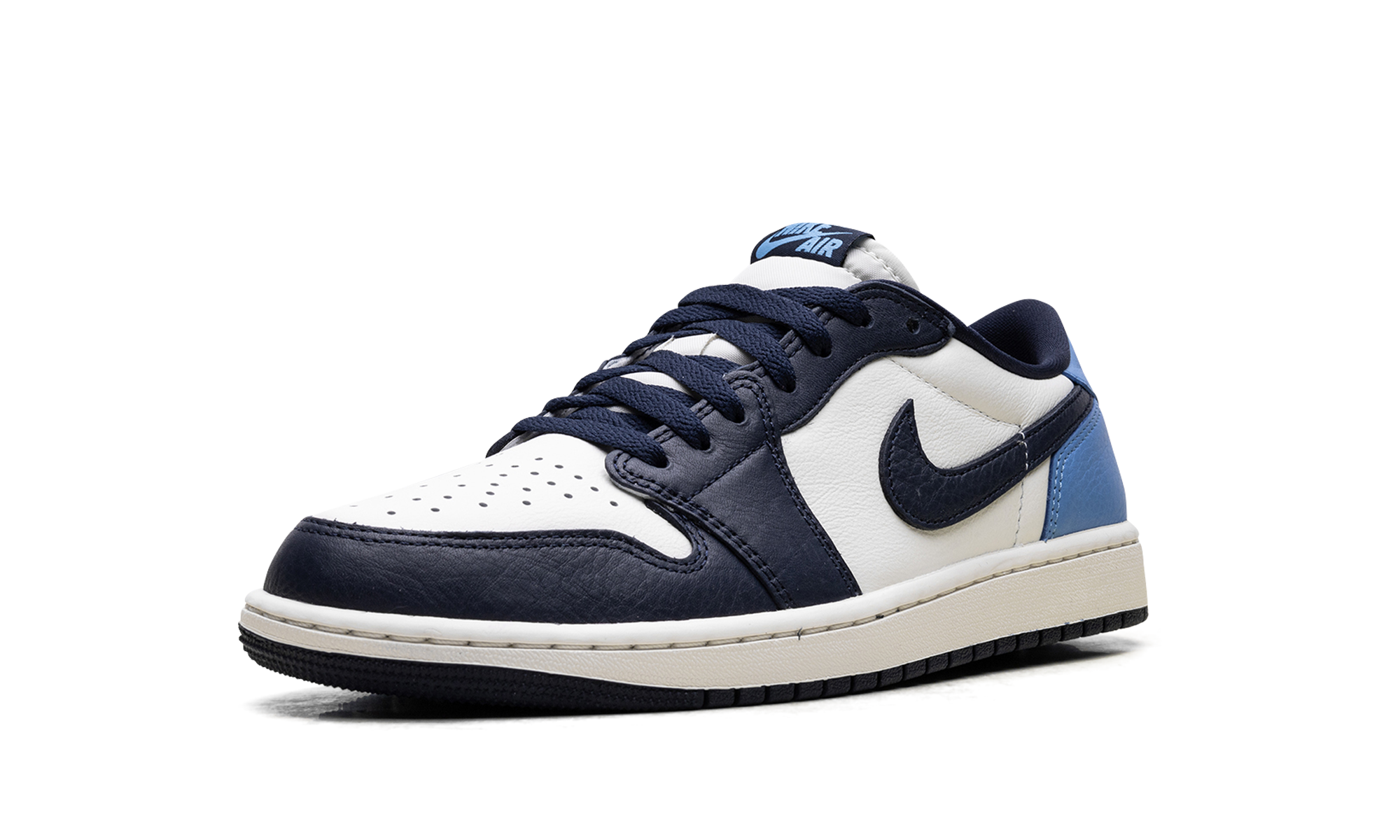 jordan 1 low og obsidian unc+CZ0790-400+left diagnol single view