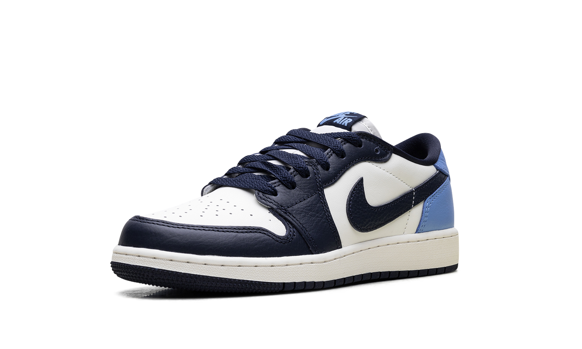 jordan 1 low og obsidian unc gs+CZ0858-400+left diagnol single view