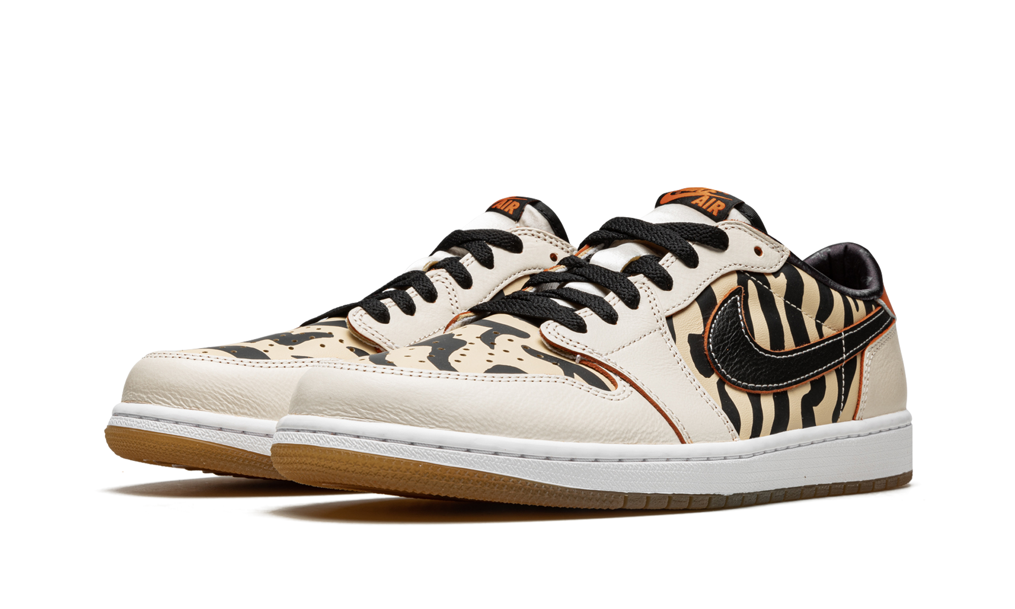 jordan 1 low og year of the tiger+DH6932-100+diagnol left view