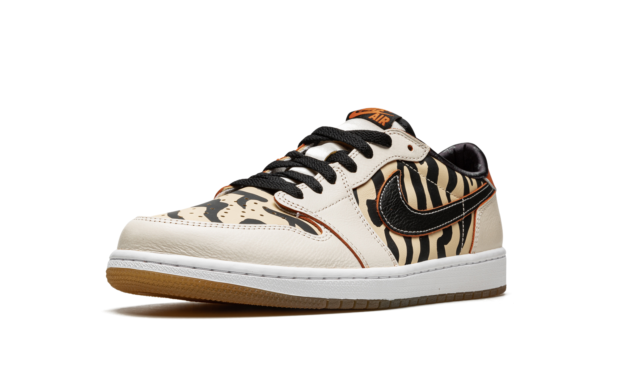 jordan 1 low og year of the tiger+DH6932-100+diagnol right behind view