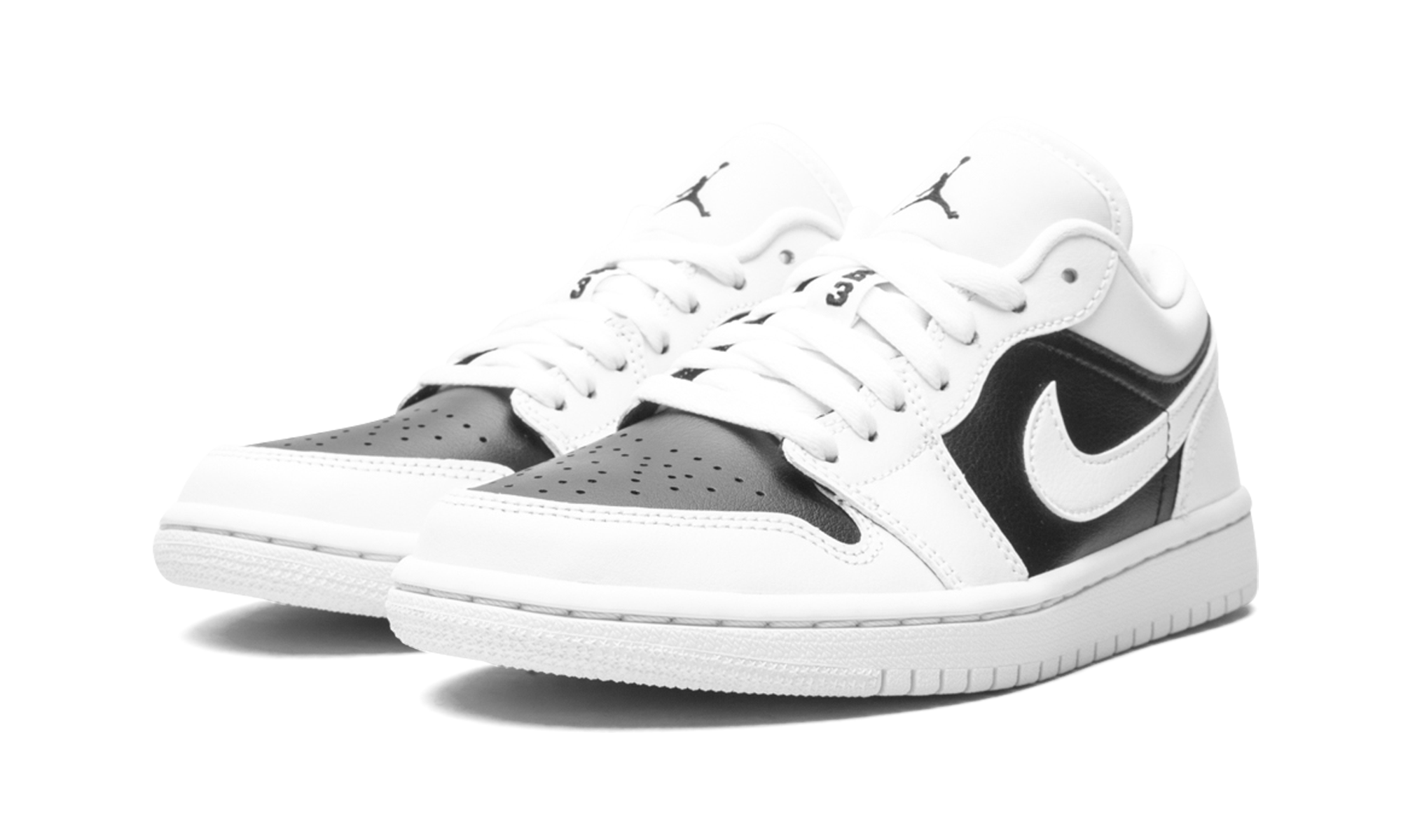 jordan 1 low panda women s+DC0774-100+diagnol left view