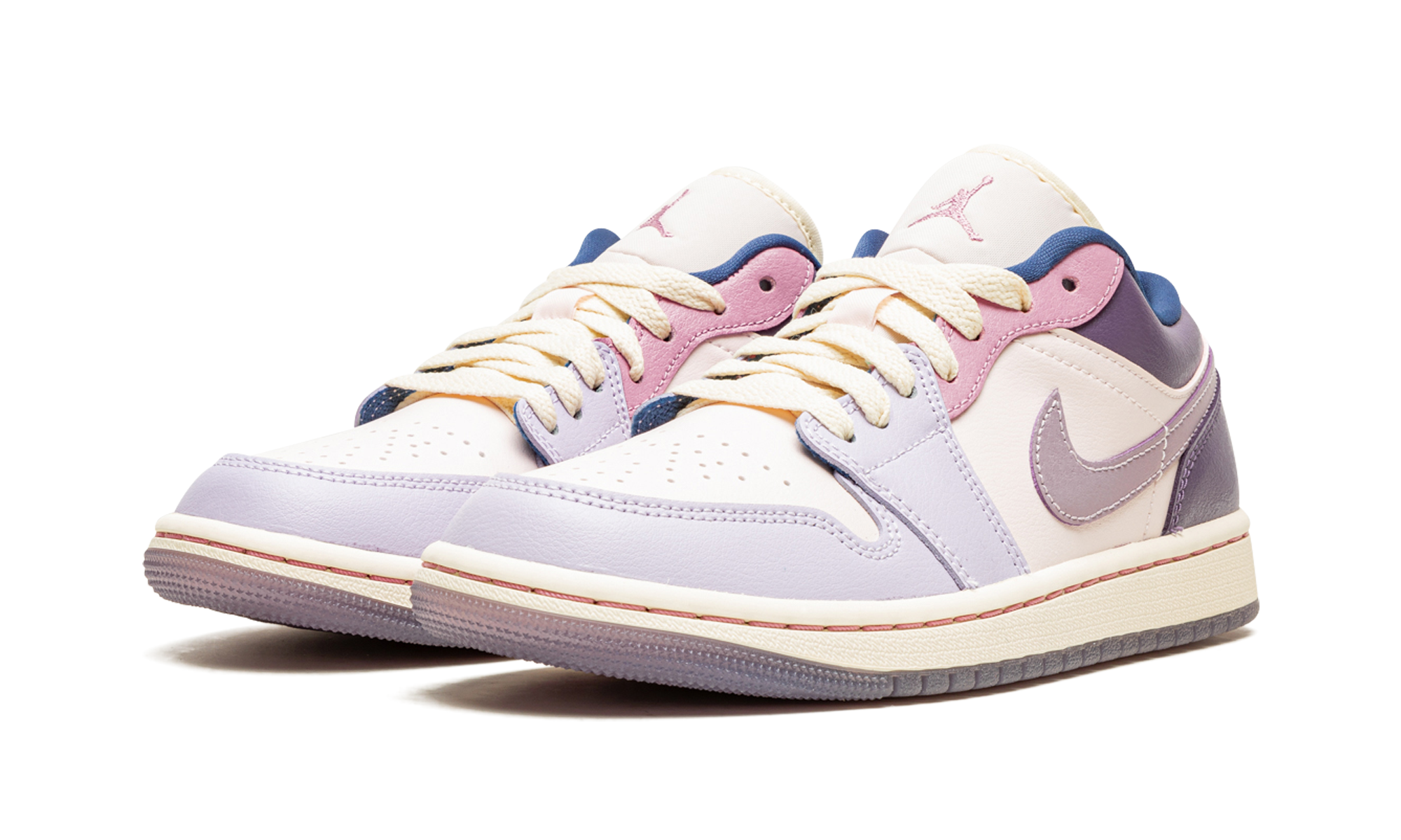 jordan 1 low pastel purple women s+DZ2768-651+diagnol left view