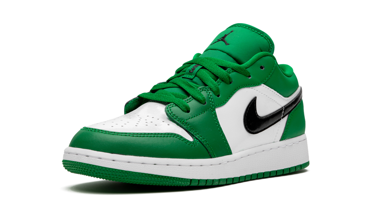 jordan 1 low pine green gs+553560-301+left diagnol single view