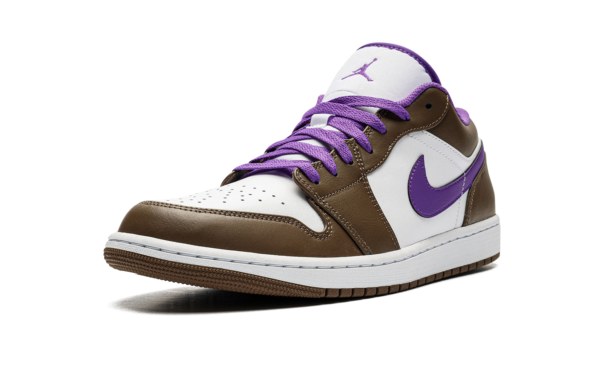 jordan 1 low purple mocha+553558-215+left diagnol single view