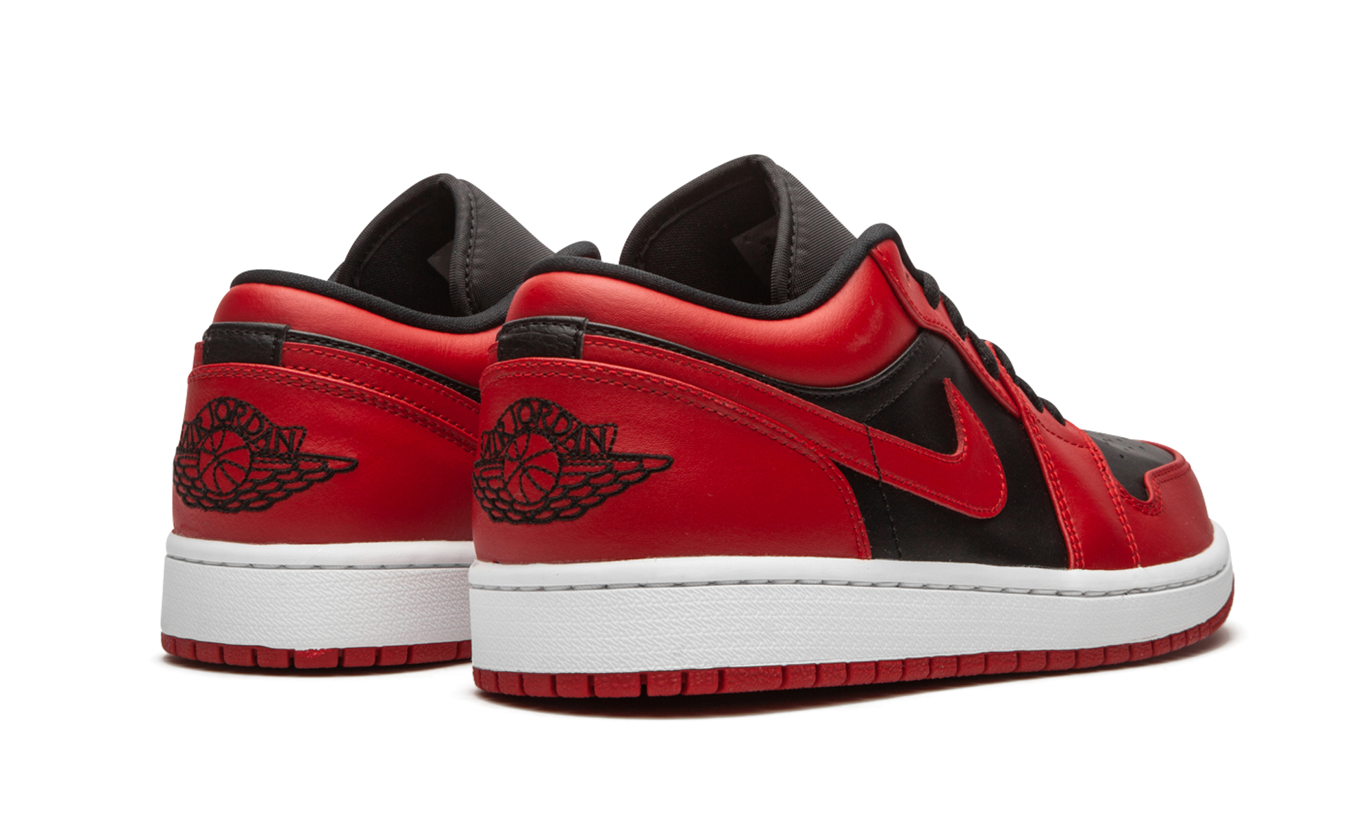 jordan 1 low reverse bred+553558-606+diagnol right behind view