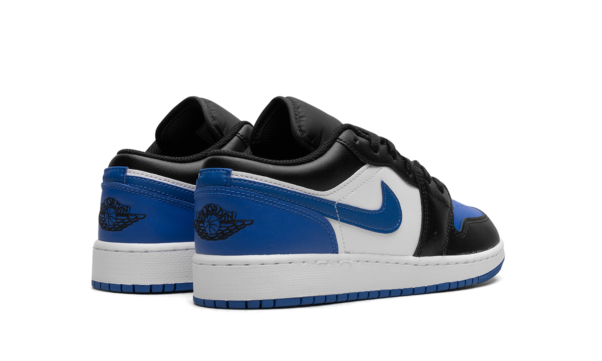 jordan 1 low se alternate royal toe gs+553560-140+diagnol right behind view