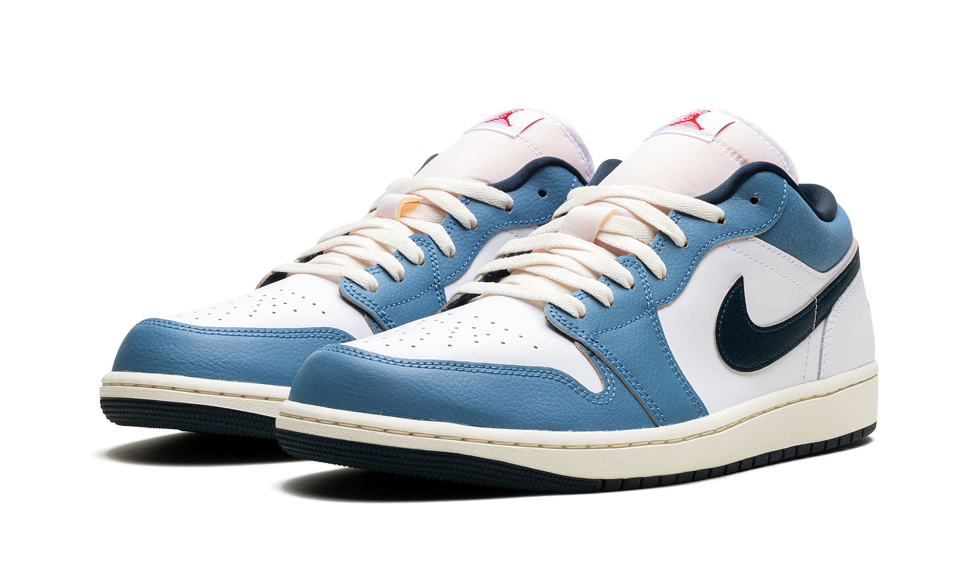 jordan 1 low se armory navy+HM3711-144+diagnol left view