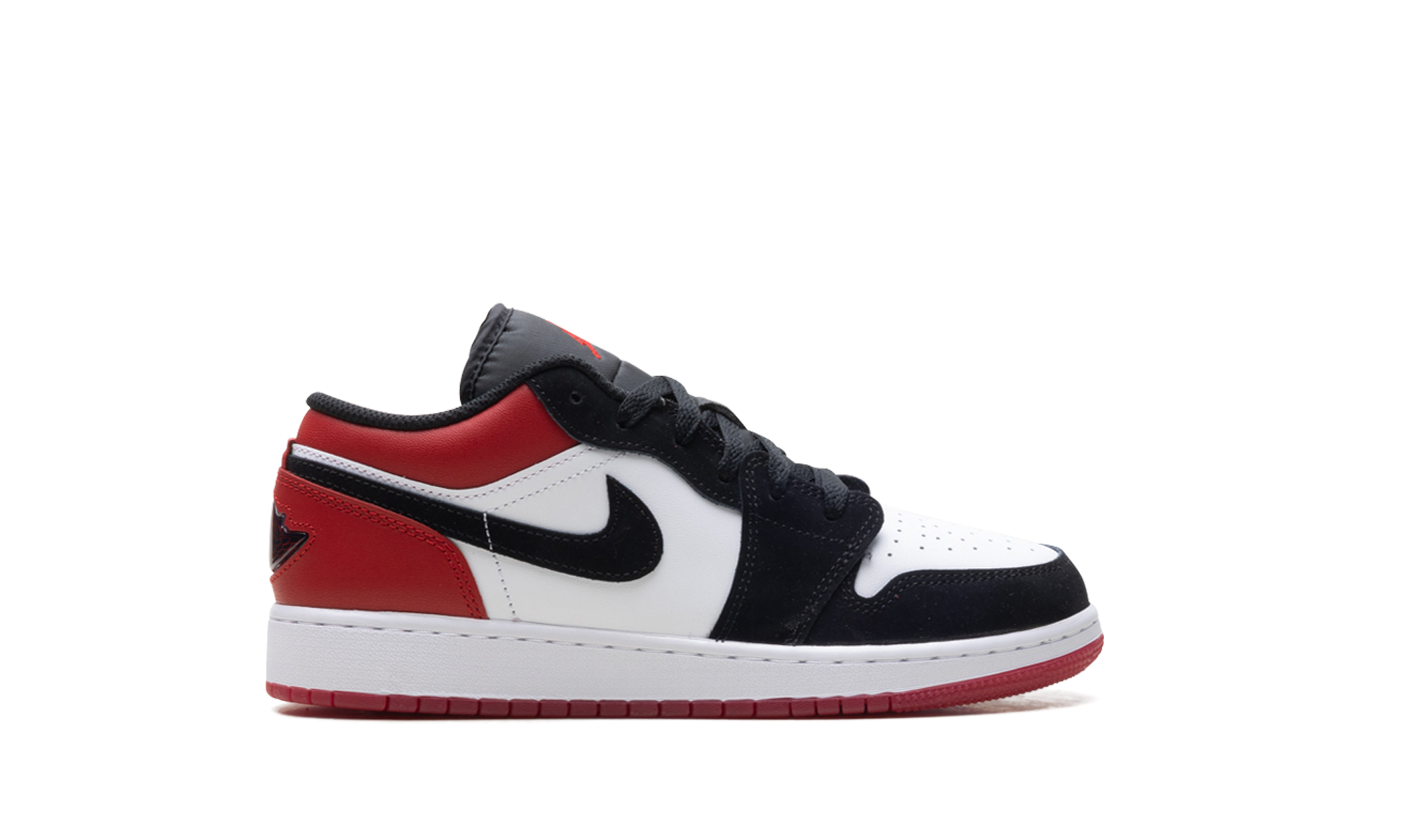 jordan 1 low se black toe 2025 gs+IB8970-106+left diagnol single view