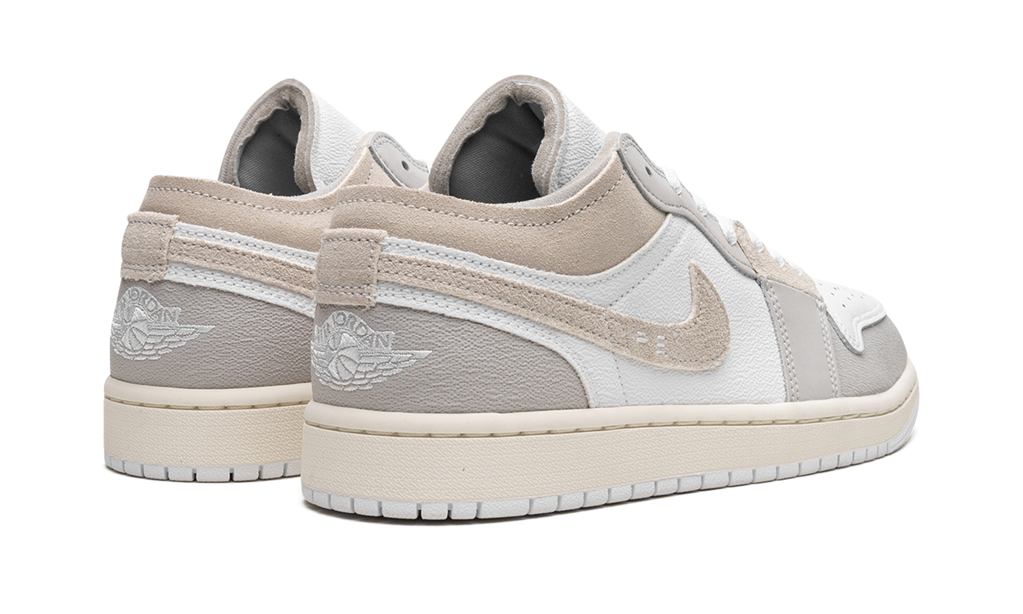 jordan 1 low se craft inside out tech grey+DN1635-002+diagnol right behind view