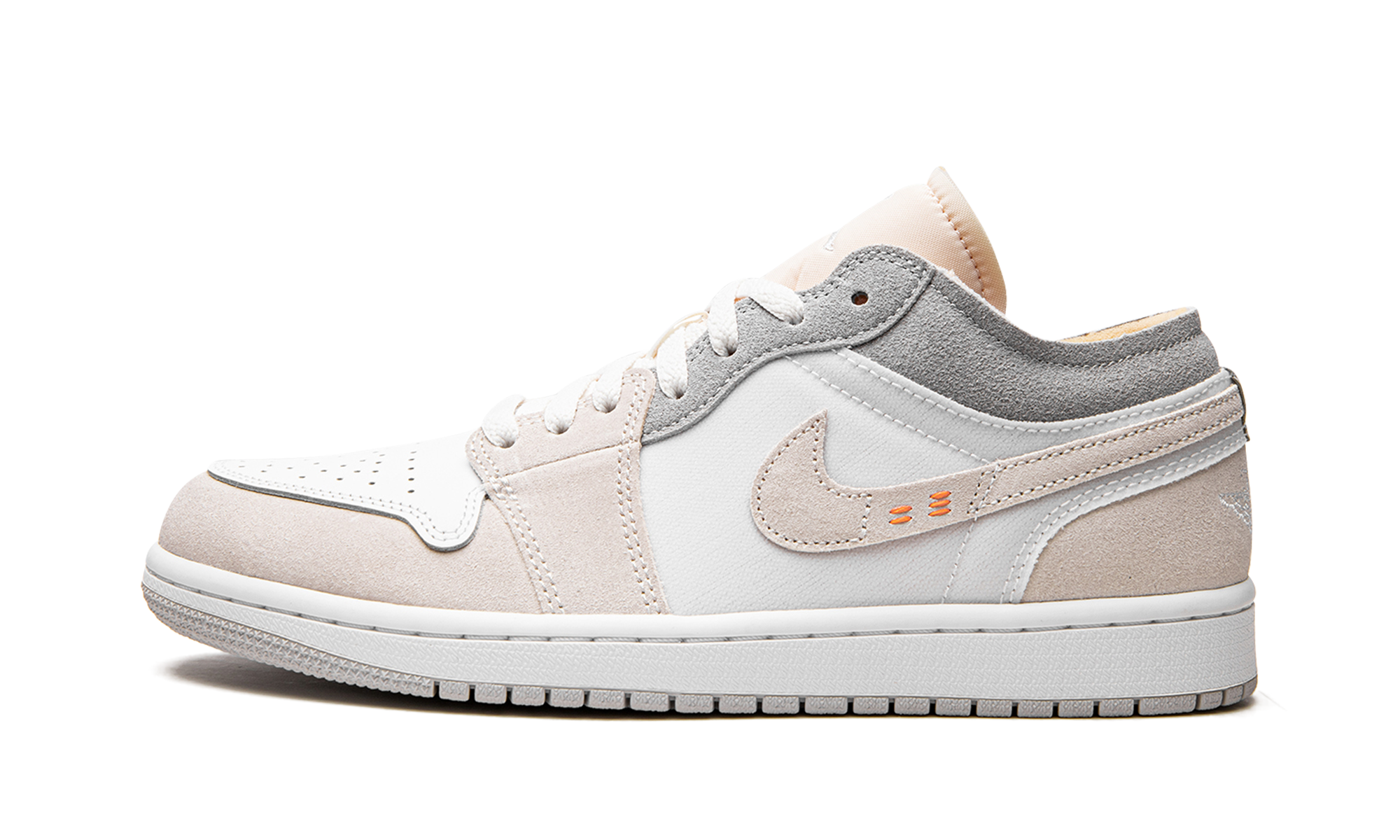 jordan 1 low se craft inside out white phantom+DN1635-100+diagnol right view 1