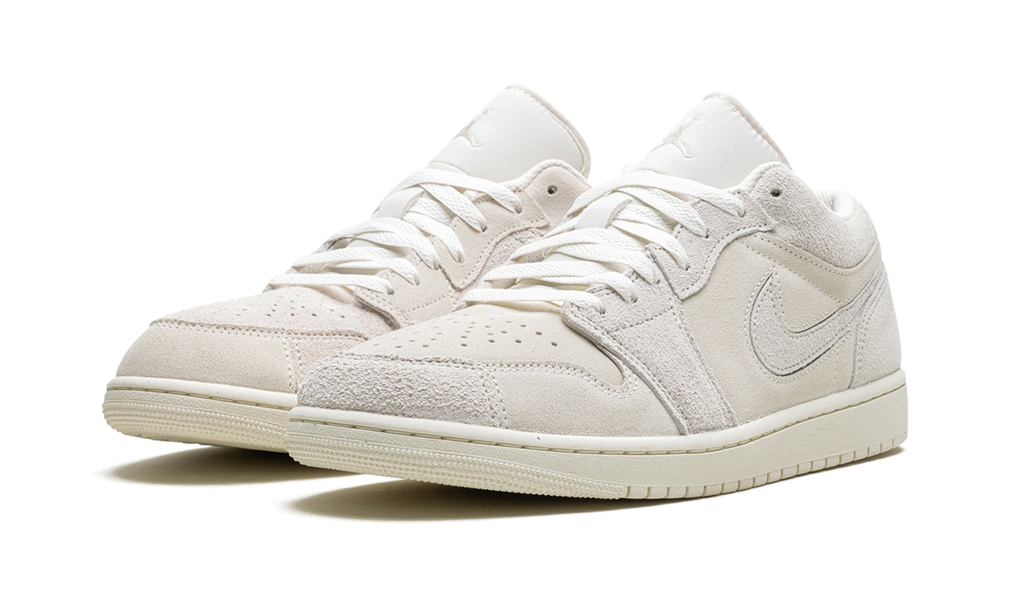 jordan 1 low se craft pale ivory+FQ3055-100+diagnol left view