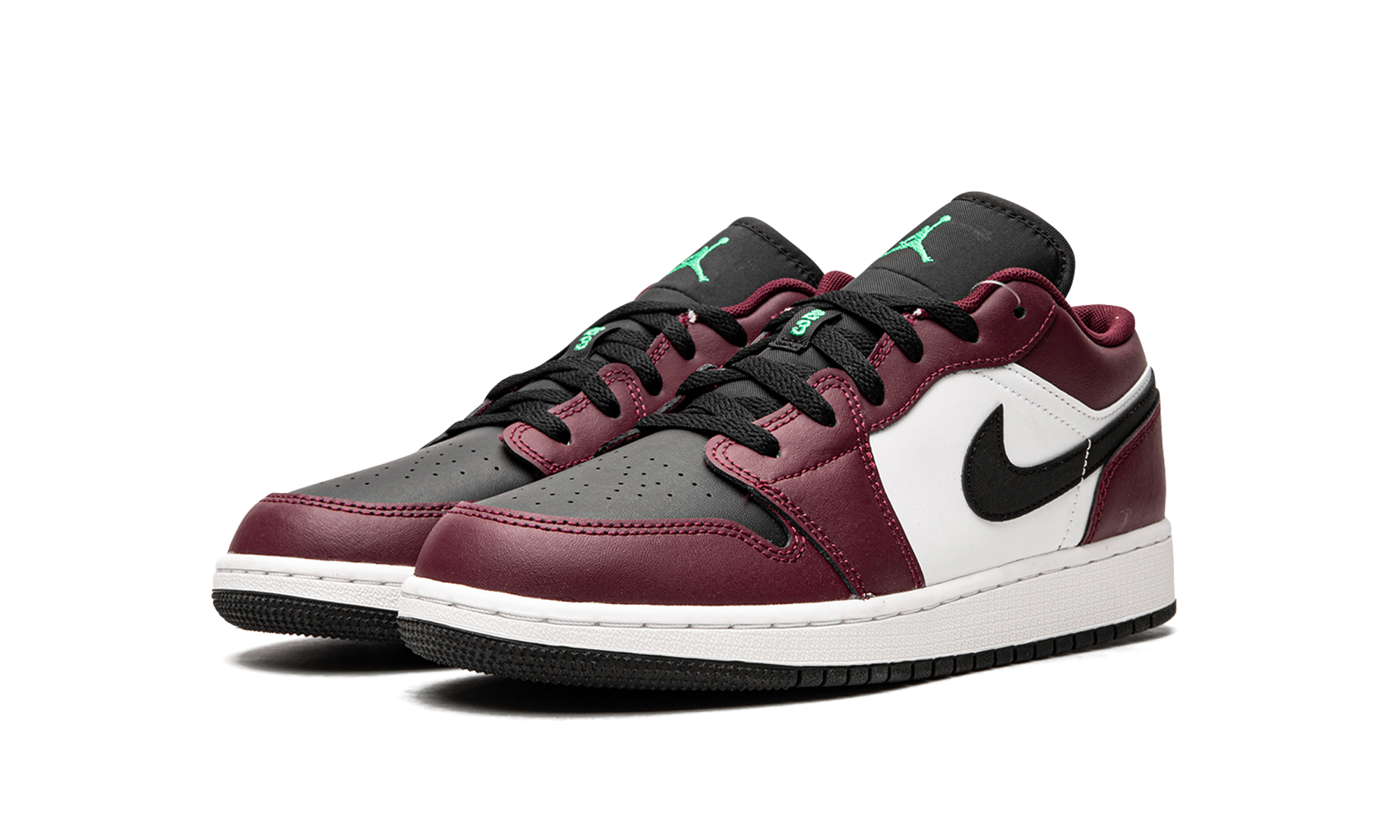 jordan 1 low se dark beetroot roma green gs+DM0589-635+diagnol left view