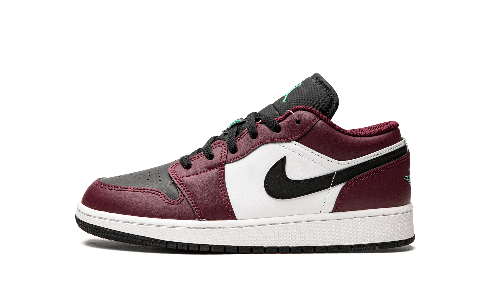 jordan 1 low se dark beetroot roma green gs+DM0589-635+diagnol right view 1