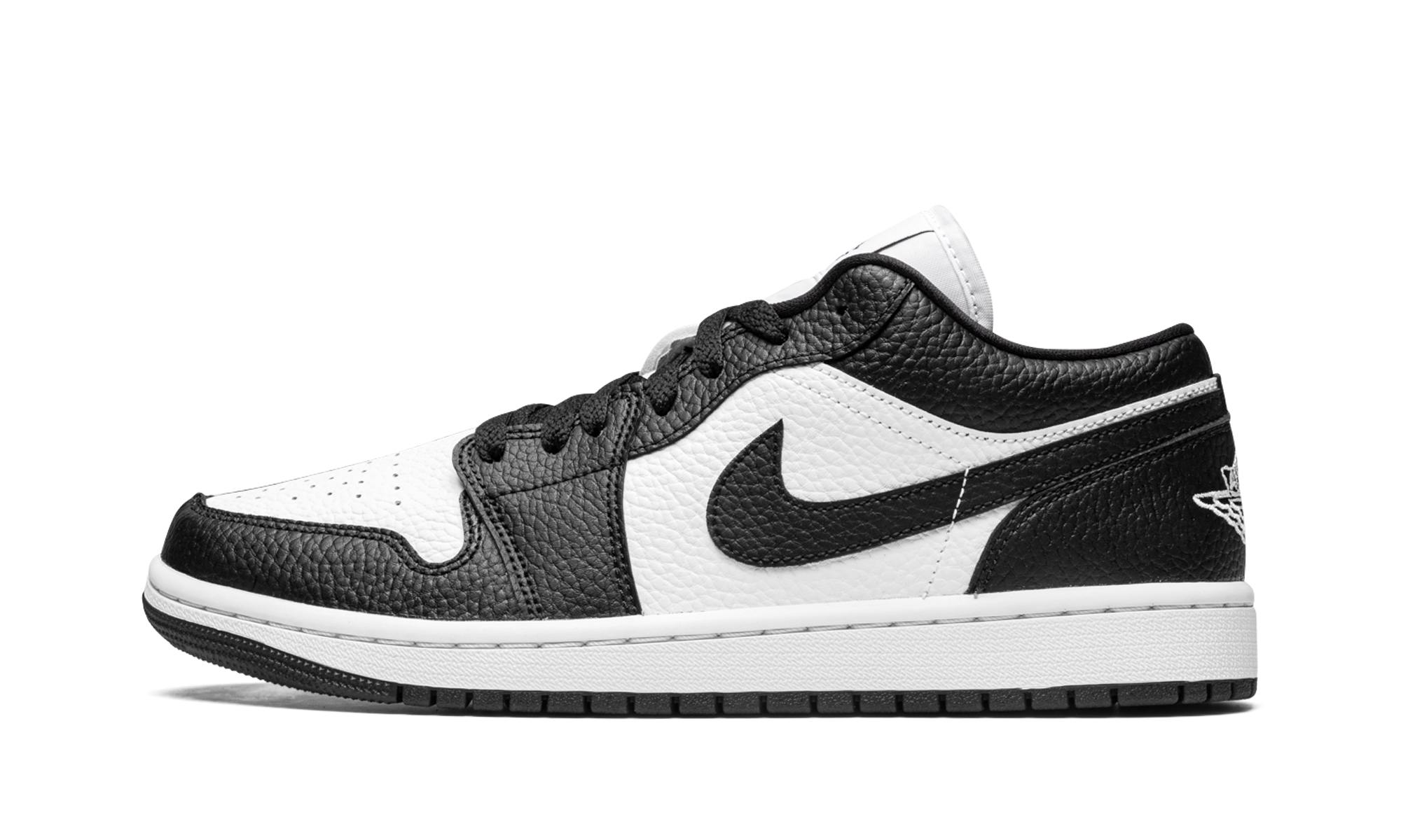 jordan 1 low se homage split white black women s+DR0502-101+diagnol right view 3