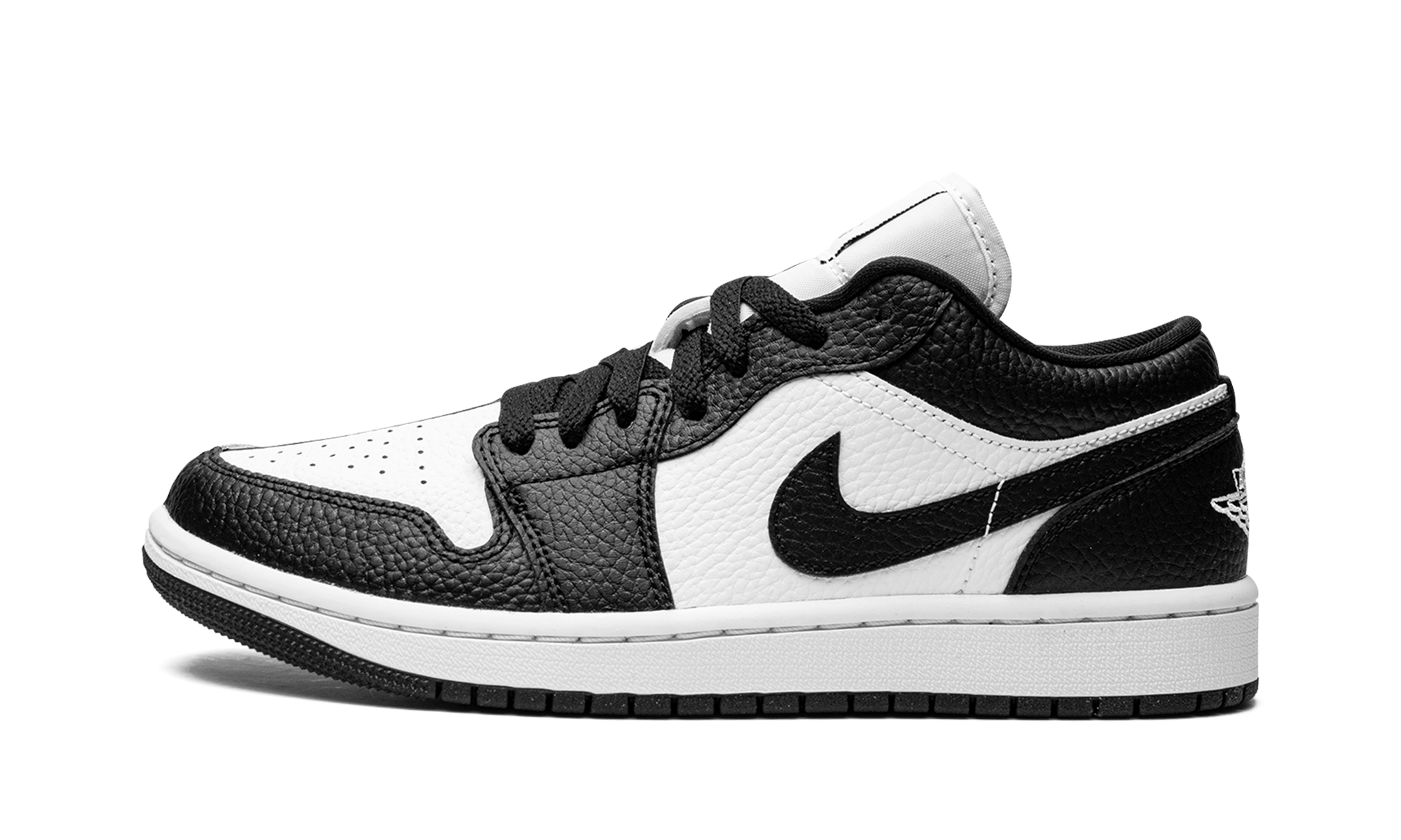 jordan 1 low se homage split white black women s+DR0502-101+diagnol right view 2