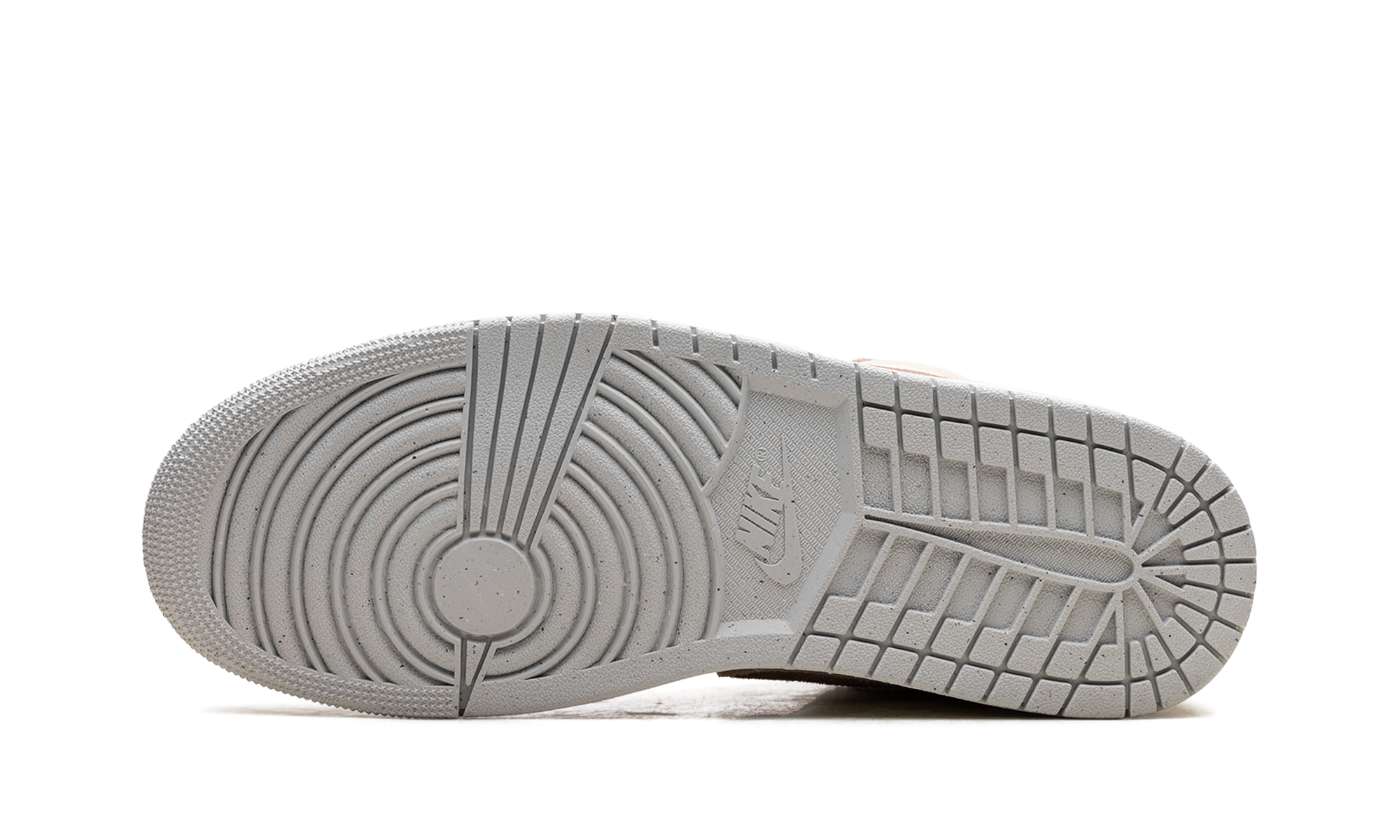 jordan 1 low se legend light brown+HF1567-200+bottom view