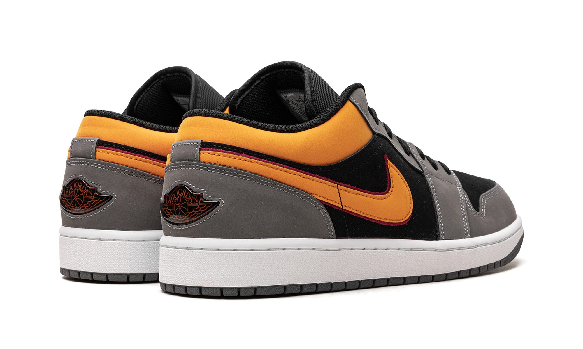 jordan 1 low se light graphite vivid orange+FN7308-008+diagnol right behind view