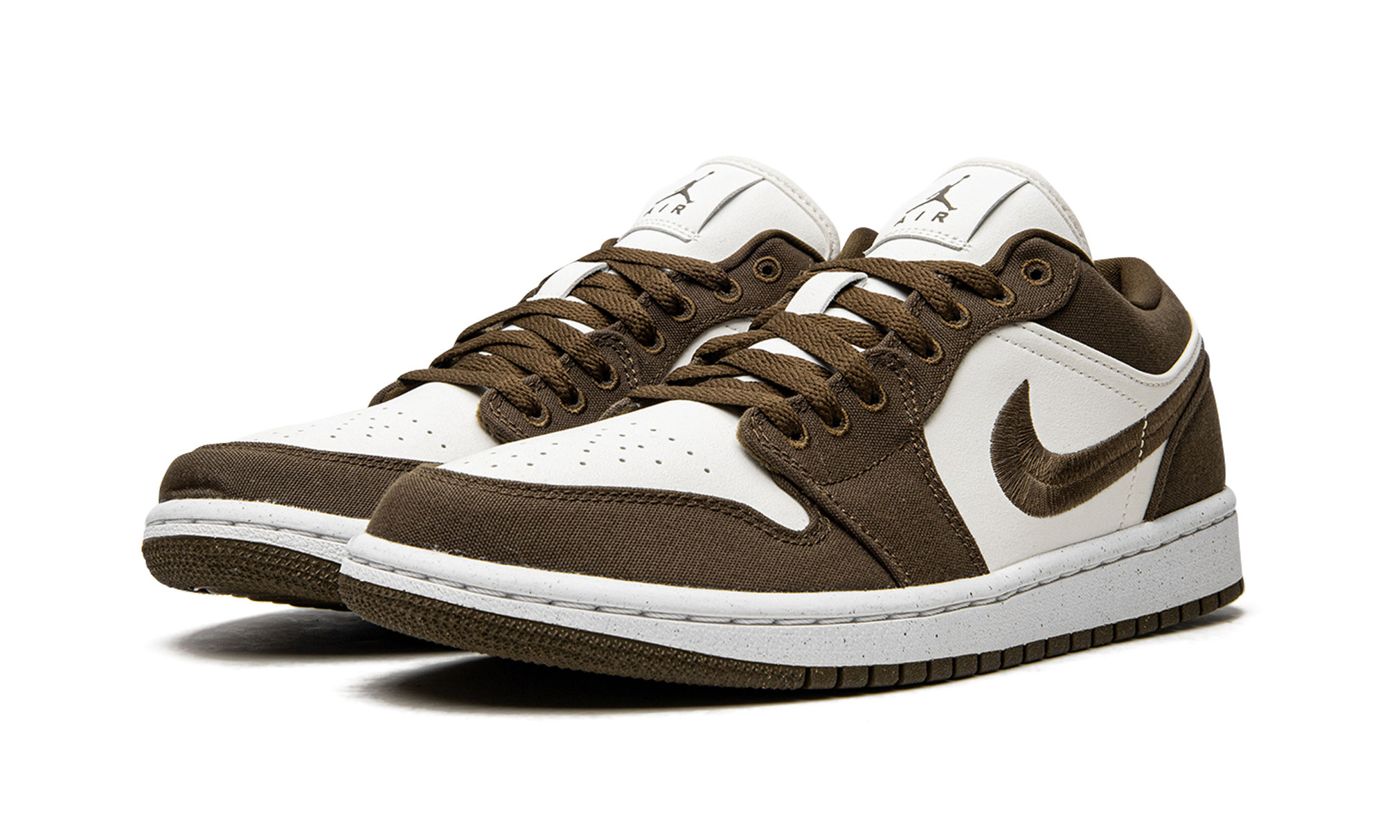 jordan 1 low se light olive women s+DV0426-301+diagnol left view