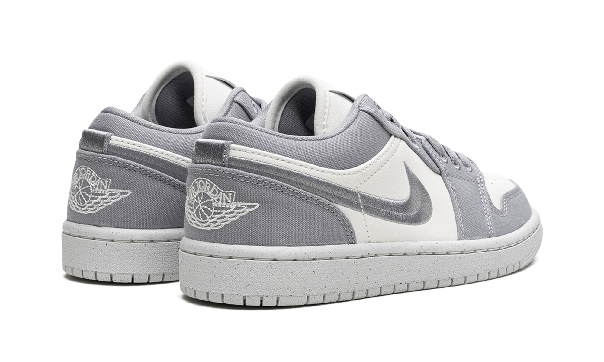 jordan 1 low se light steel grey women s+DV0426-012+diagnol right behind view