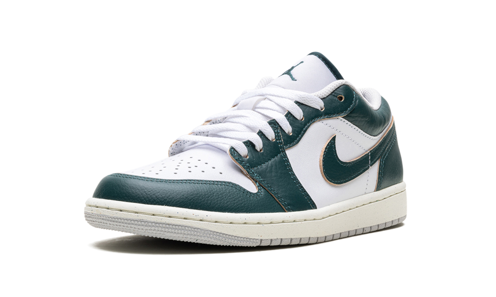 jordan 1 low se oxidized green+FQ7687-300+left diagnol single view