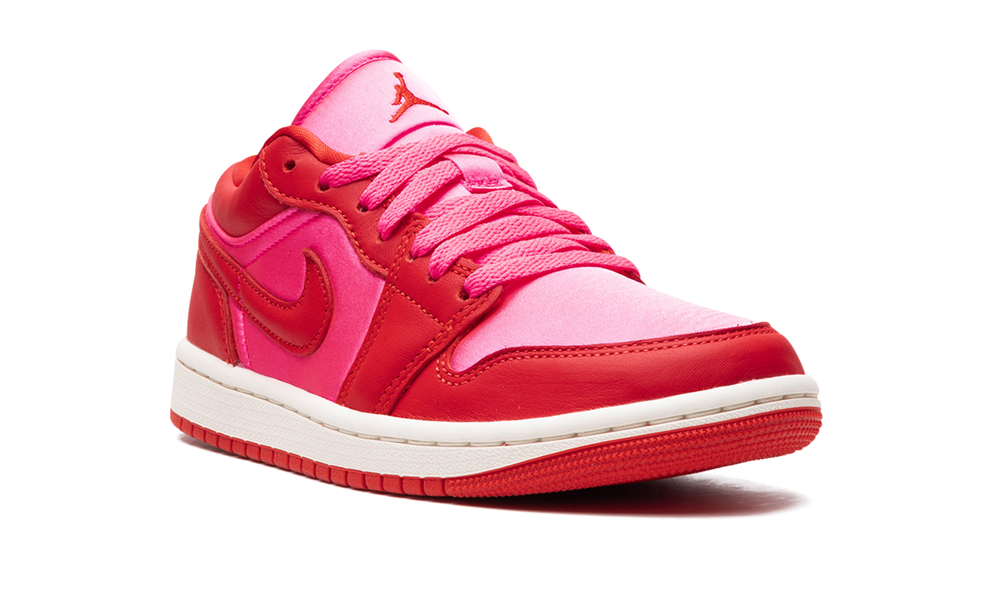 jordan 1 low se pink blast women s+FB9893-600+diagnol right view
