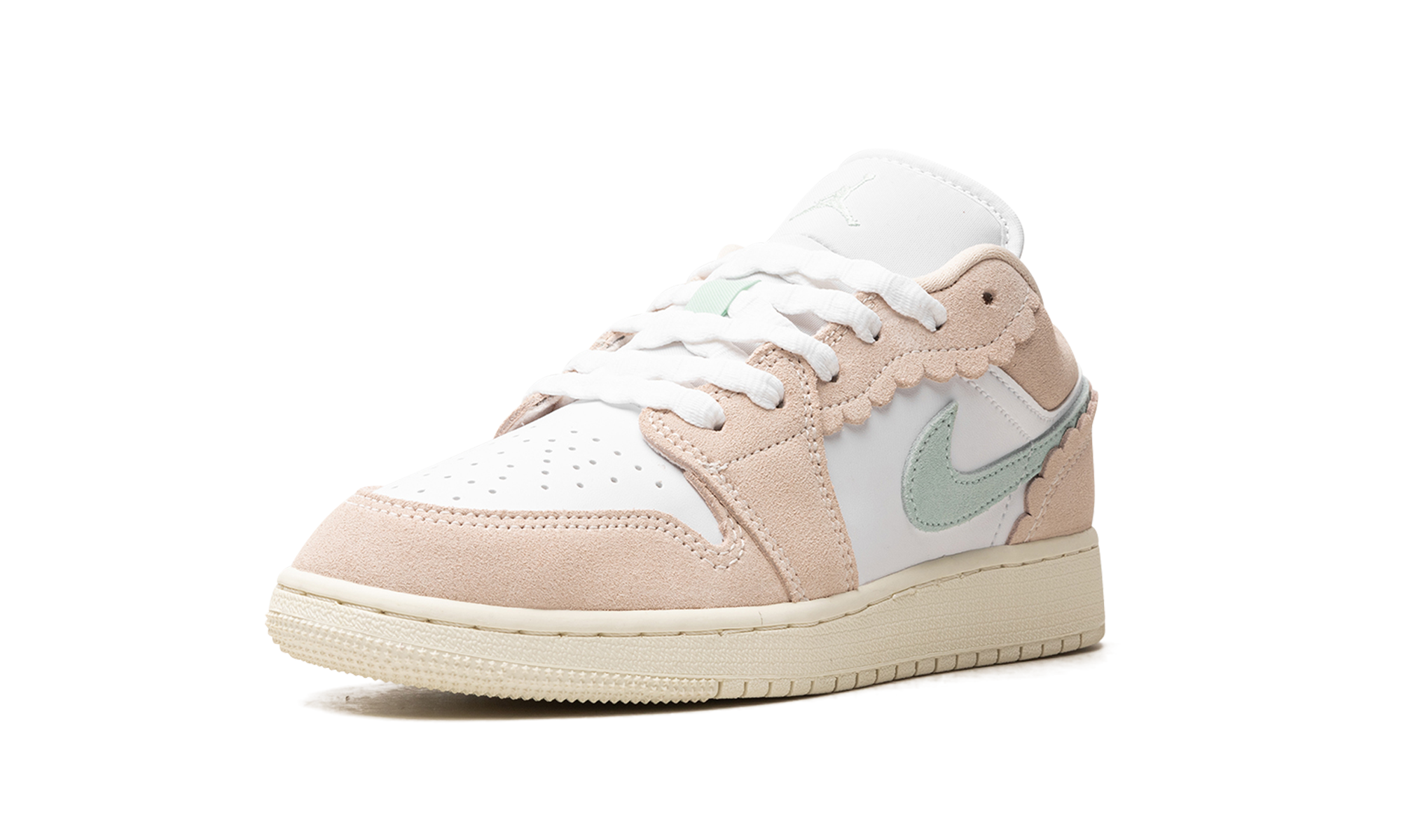 jordan 1 low se scalloped edge guava ice gs+DZ5356-800+left diagnol single view