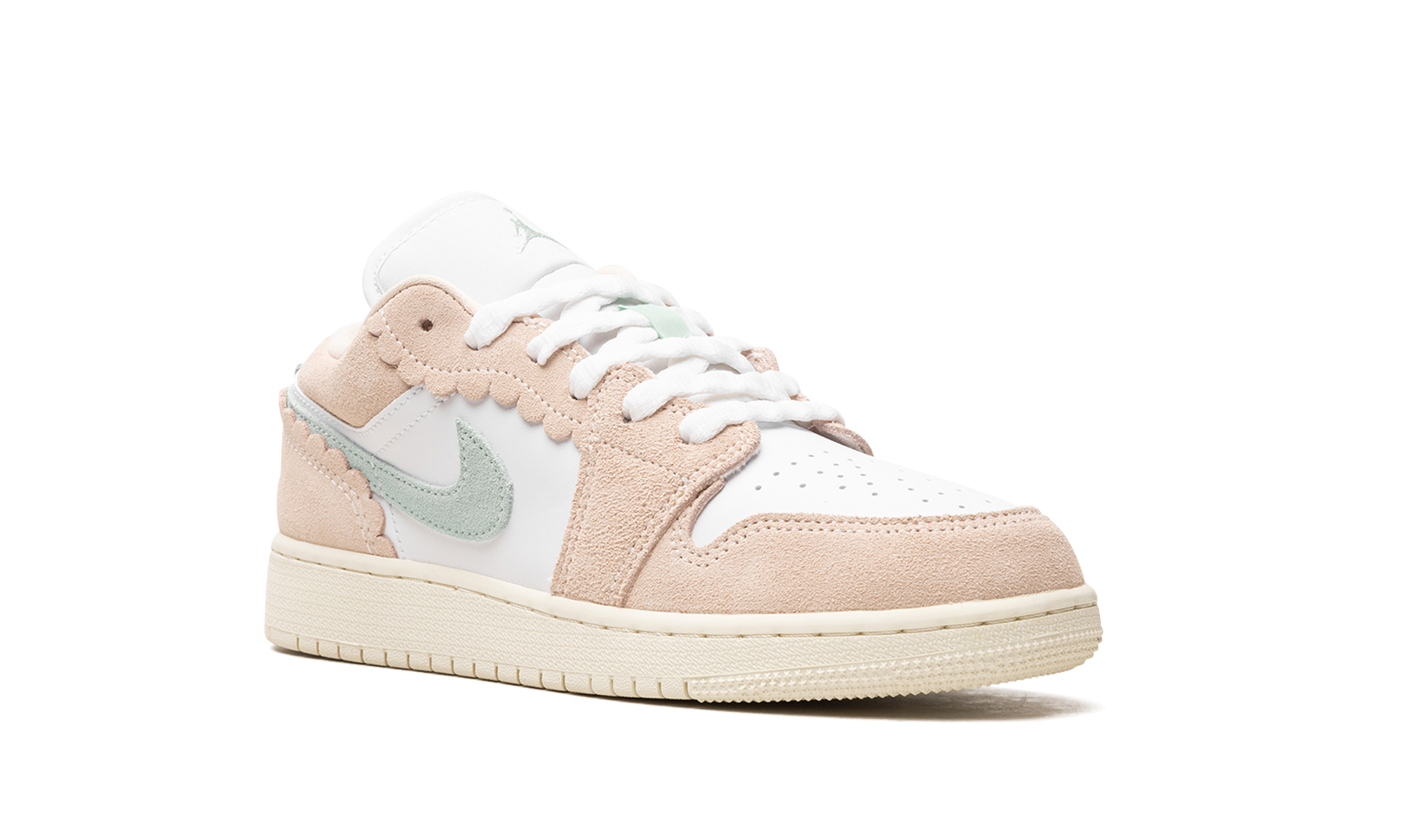 jordan 1 low se scalloped edge guava ice gs+DZ5356-800+diagnol right view