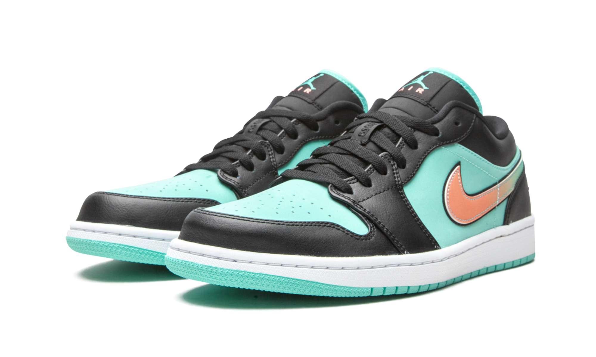 jordan 1 low se tropical twist+CK3022-301+diagnol left view