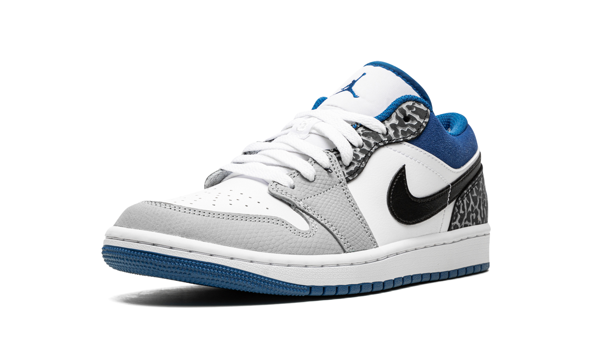 jordan 1 low se true blue+DM1199-140+left diagnol single view