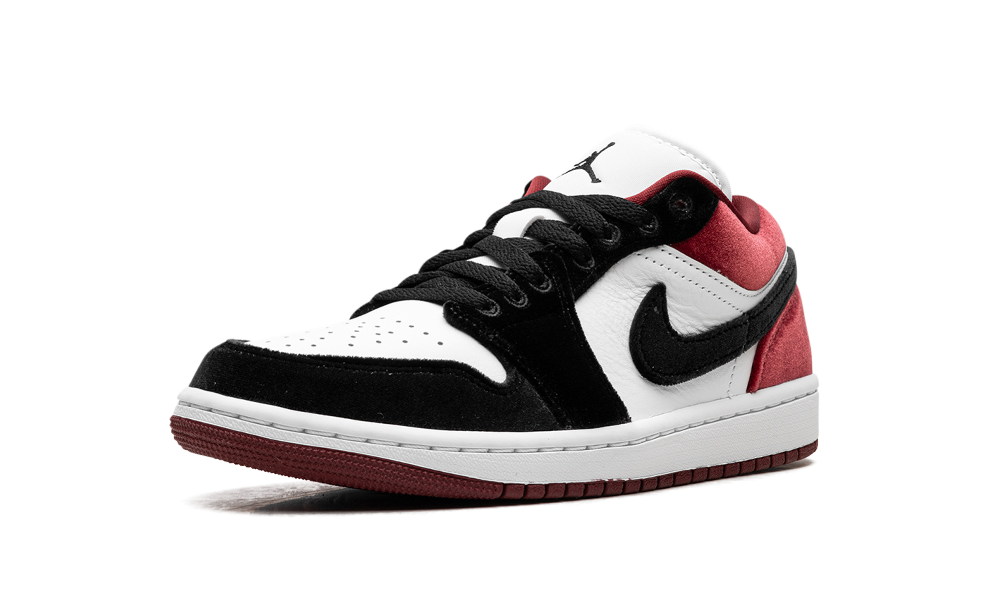 jordan 1 low se velvet black toe women s+FZ3242-001+left diagnol single view
