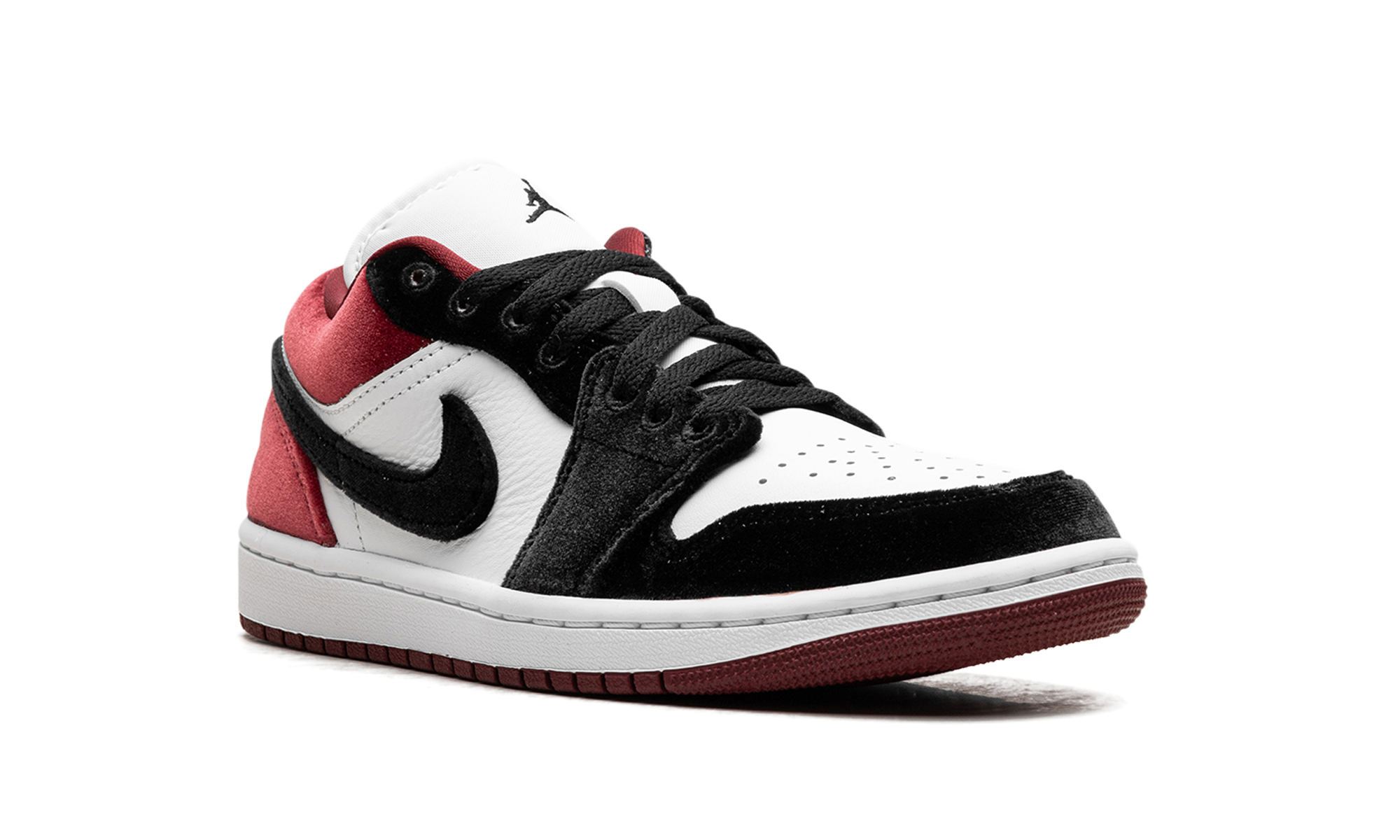 jordan 1 low se velvet black toe women s+FZ3242-001+diagnol right view