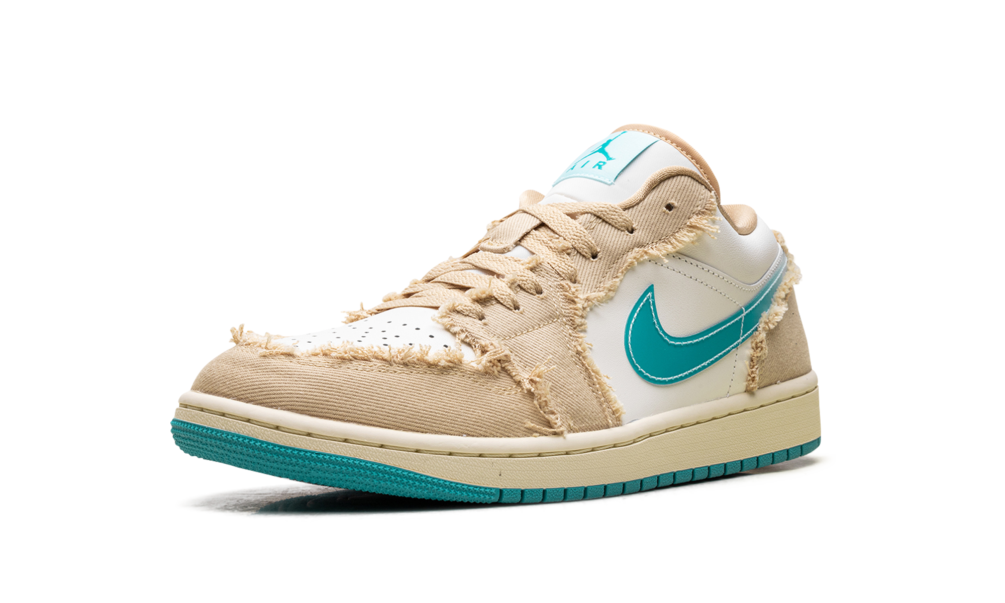 jordan 1 low se wave women s+HF4983-252+left diagnol single view