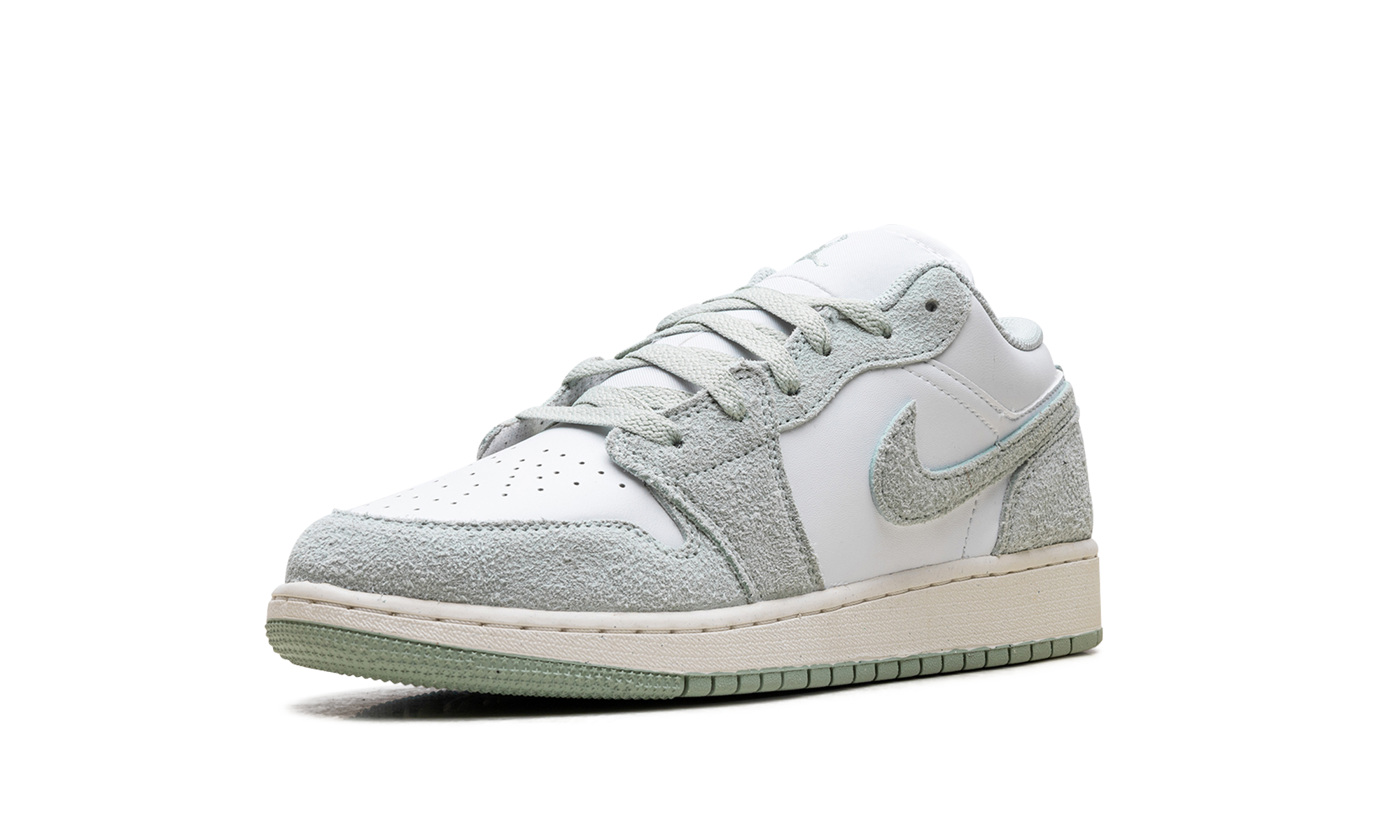jordan 1 low se white seafoam gs+FN9137-131+left diagnol single view