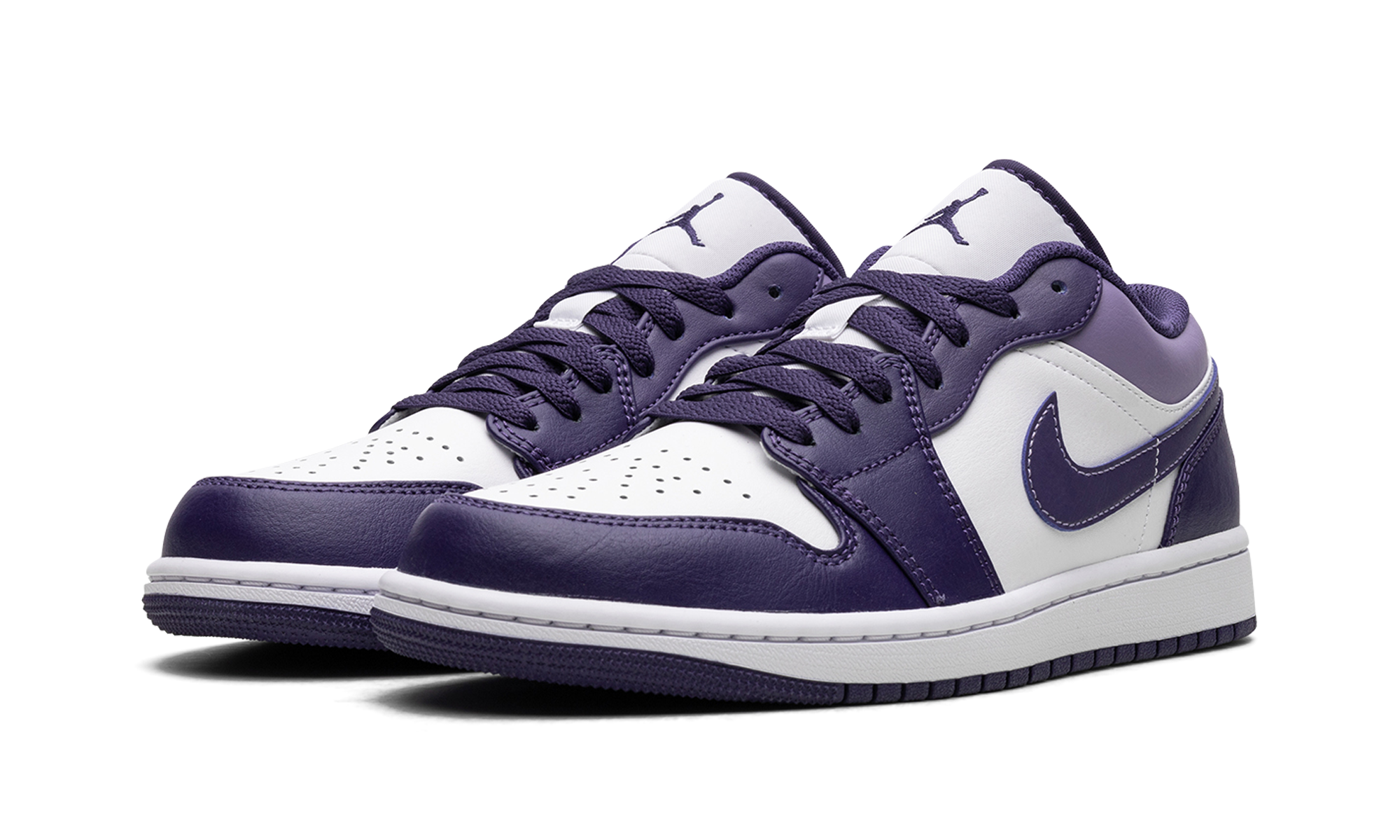 jordan 1 low sky j purple+553558-515+diagnol left view