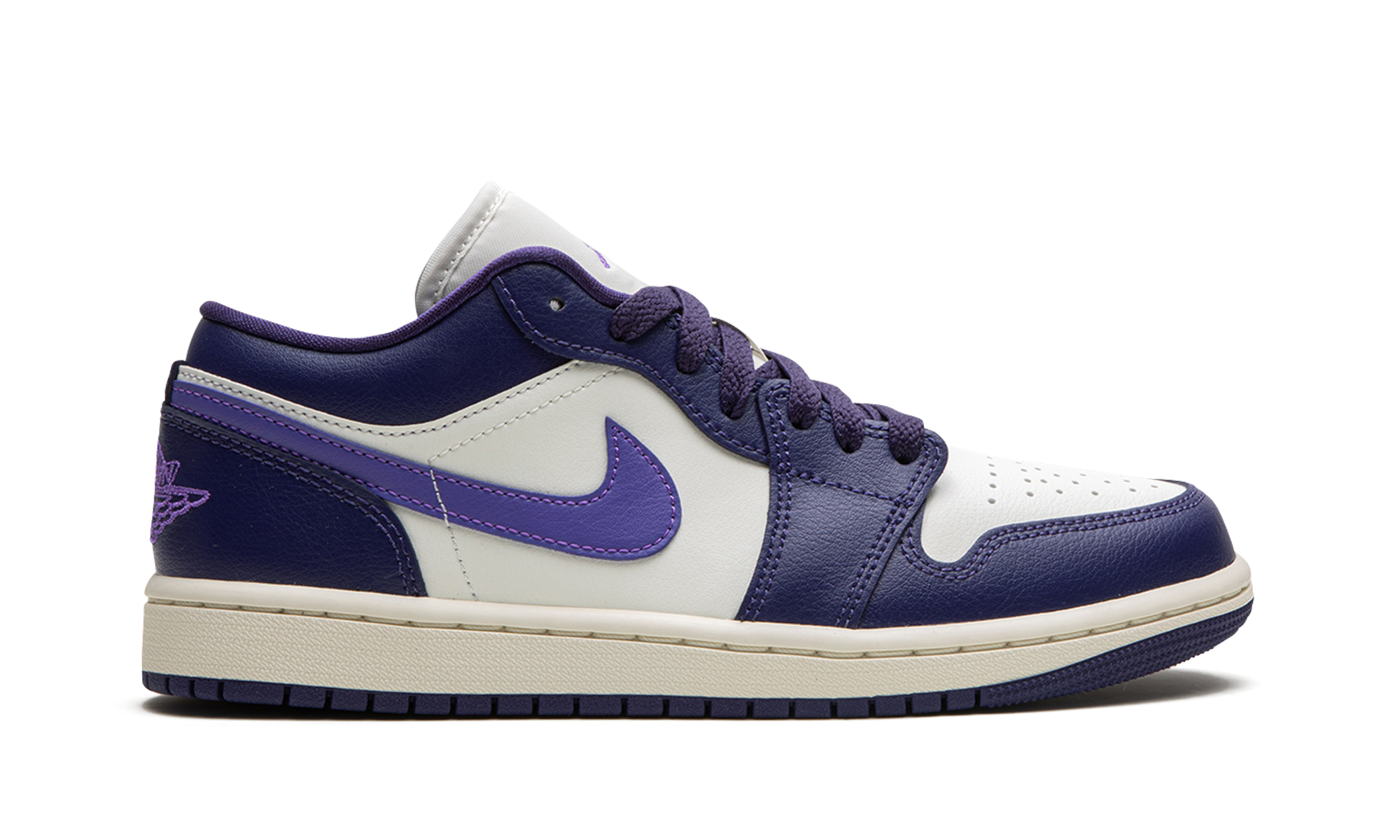 jordan 1 low sky j purple women s+DC0774-502+right view