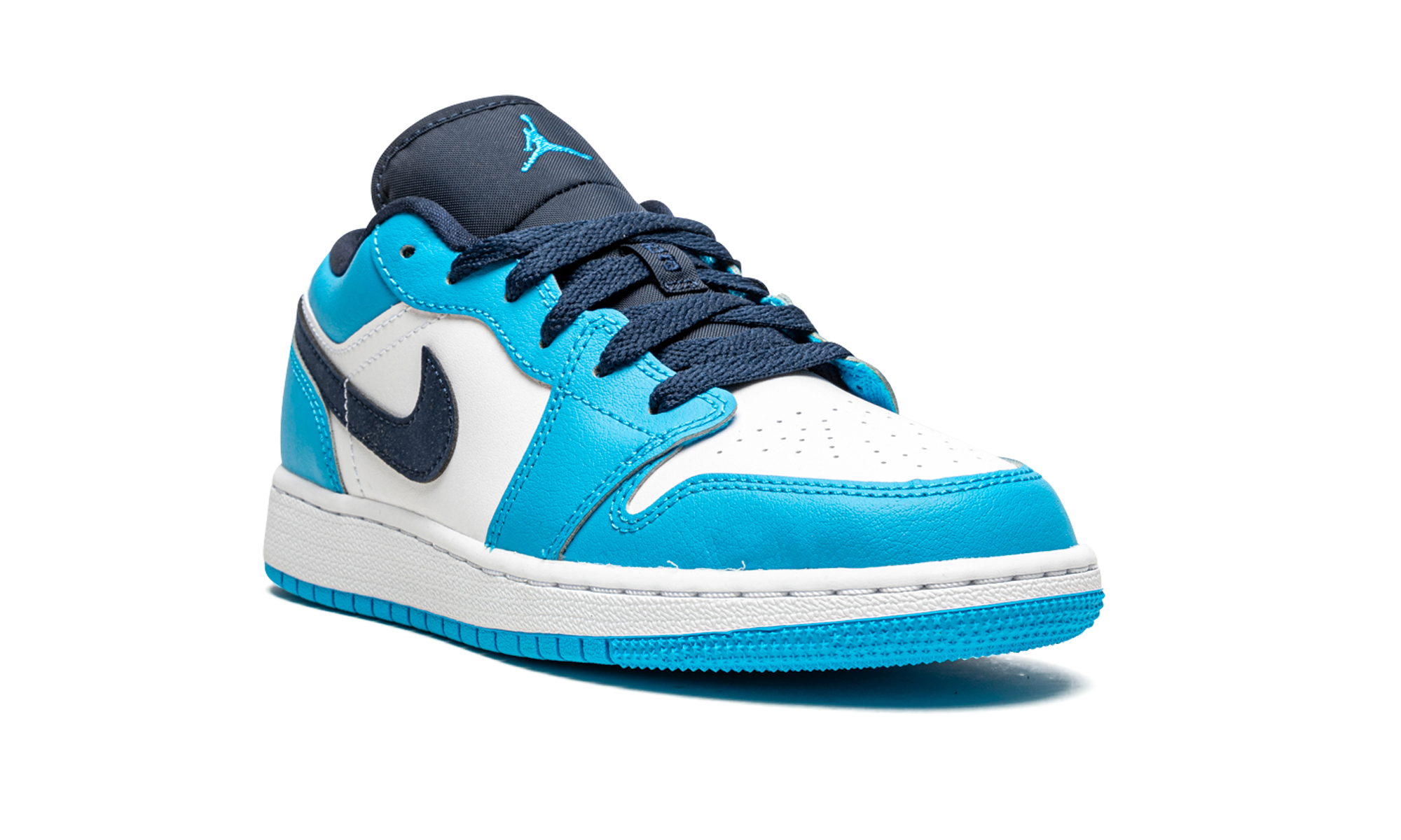 jordan 1 low unc 2021 gs+553560-144+diagnol right view