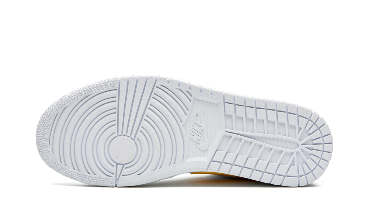 jordan 1 low white multi color swoosh+CW7033-100+bottom view