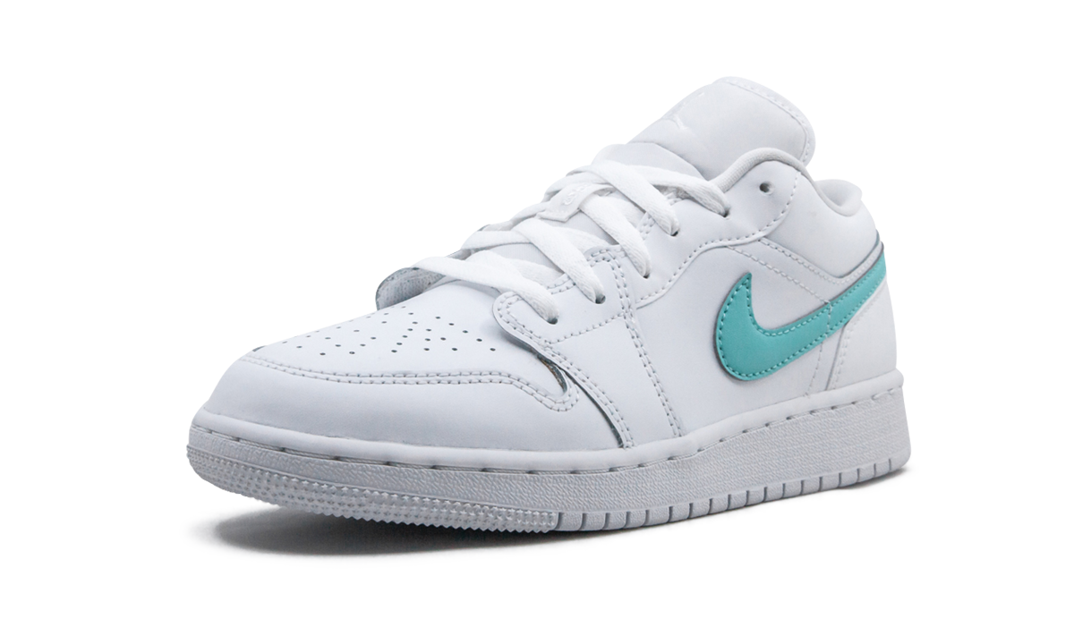 jordan 1 low white neon gs+CW7035-100+left diagnol single view