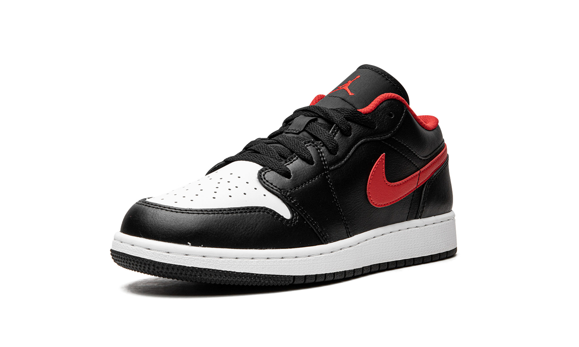 jordan 1 low white toe gs+553560-063+left diagnol single view