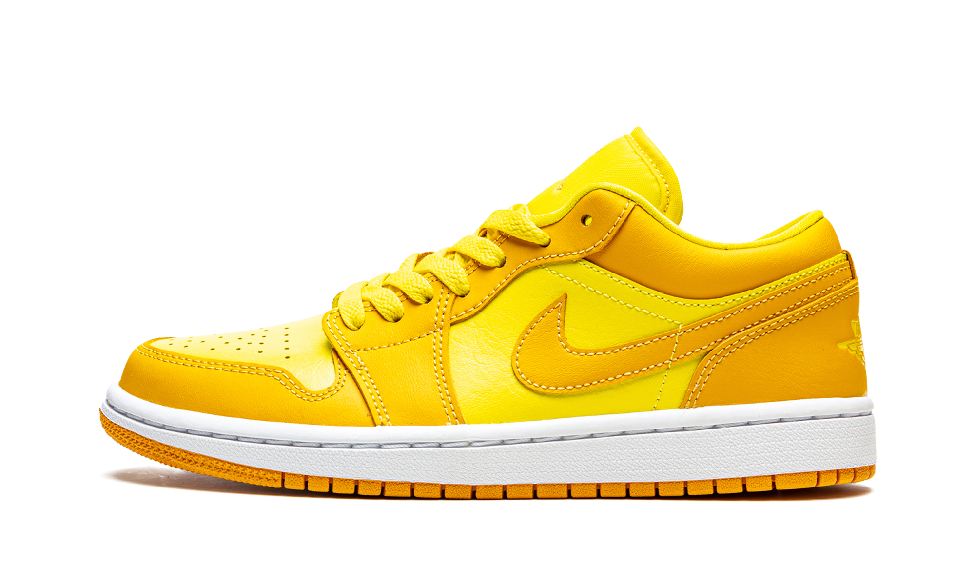 jordan 1 low yellow strike women s+DC0774-700+diagnol right view 1