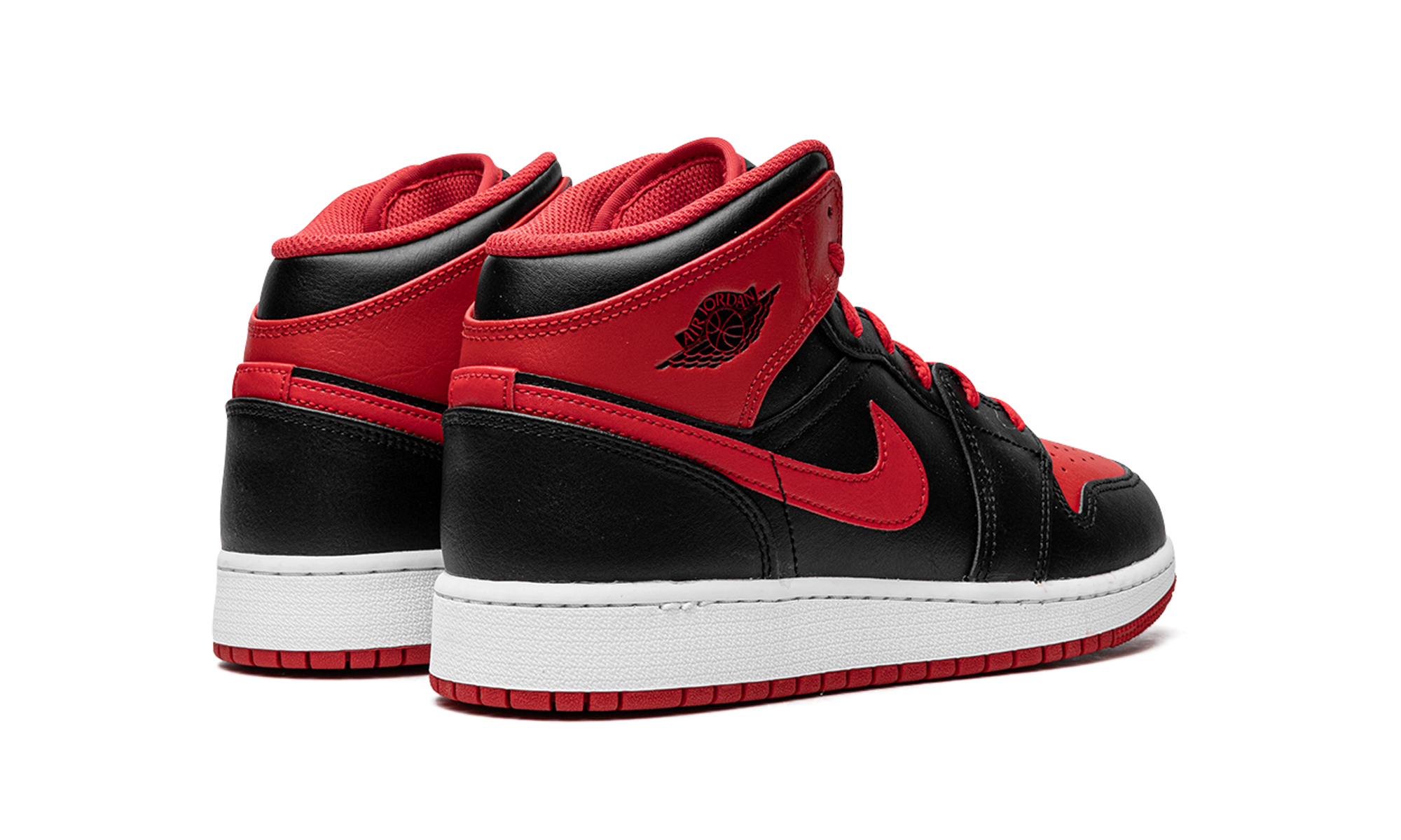 jordan 1 mid alternate bred 2022 gs+DQ8423-060+diagnol right behind view