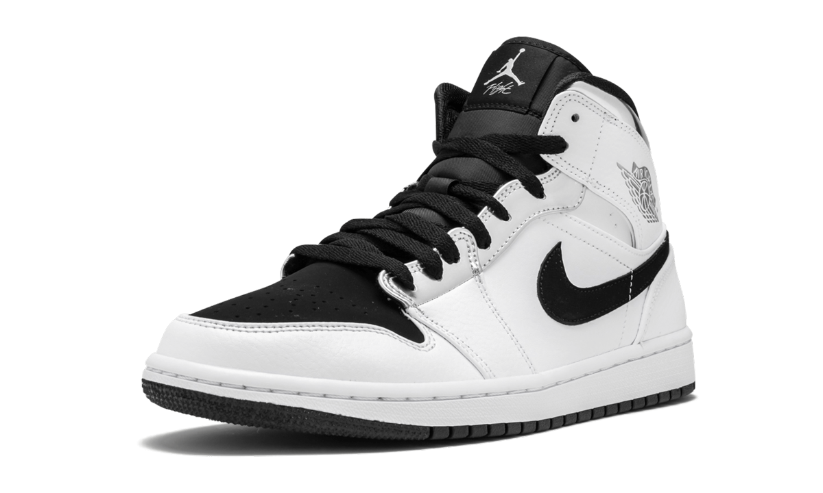 jordan 1 mid alternate think 16+554724-121+left diagnol single view