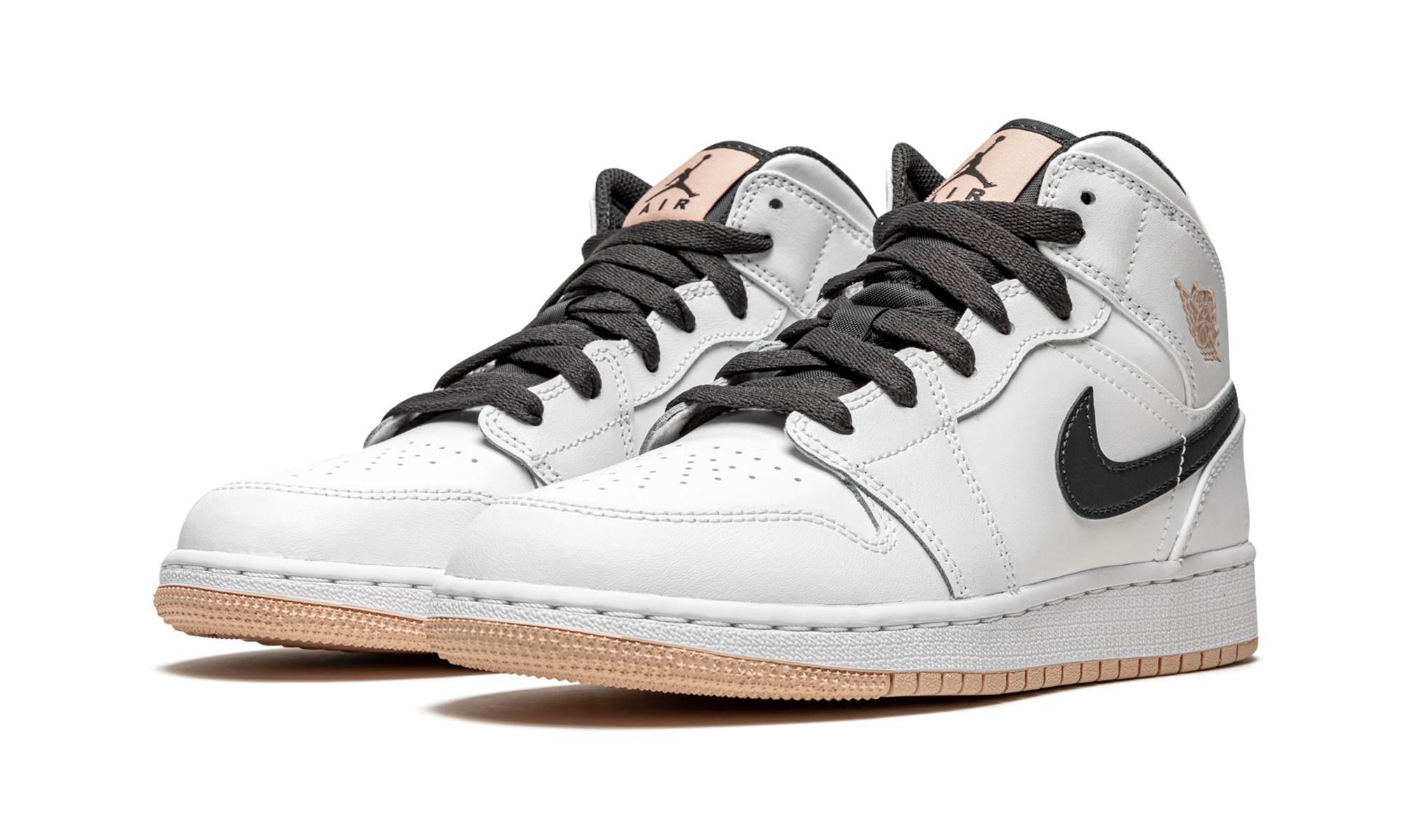 jordan 1 mid arctic orange gs+554725-180+diagnol left view